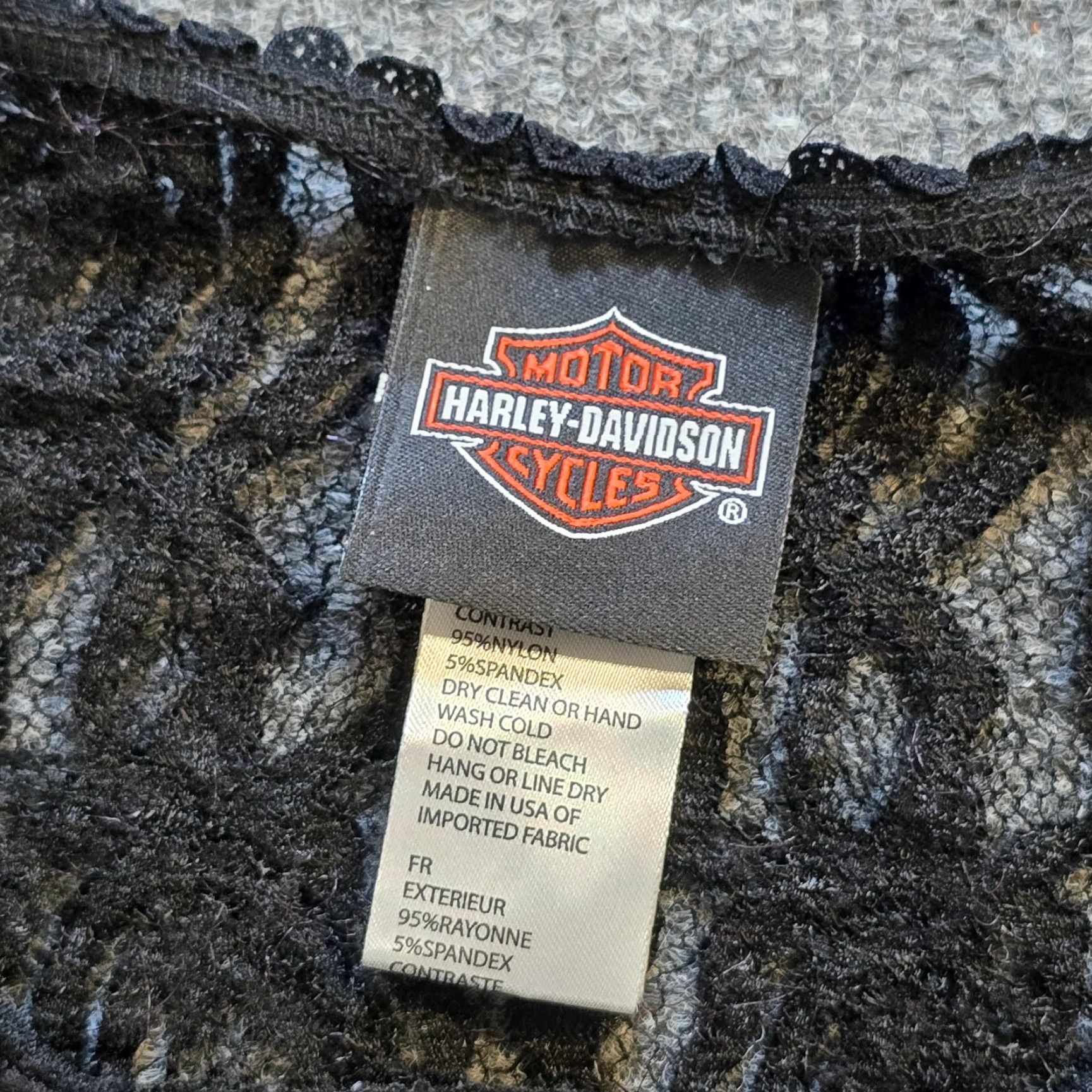 Harley Davidson Harley-Davidson Top Women L Black Lace Trim Rhinestone Biker Motorcycle Shirt Short Sleeve Round Neck T-Shirt Made in China Mens Womens Girls Boys Size L / US 10 / IT 46 - 5 Thumbnail