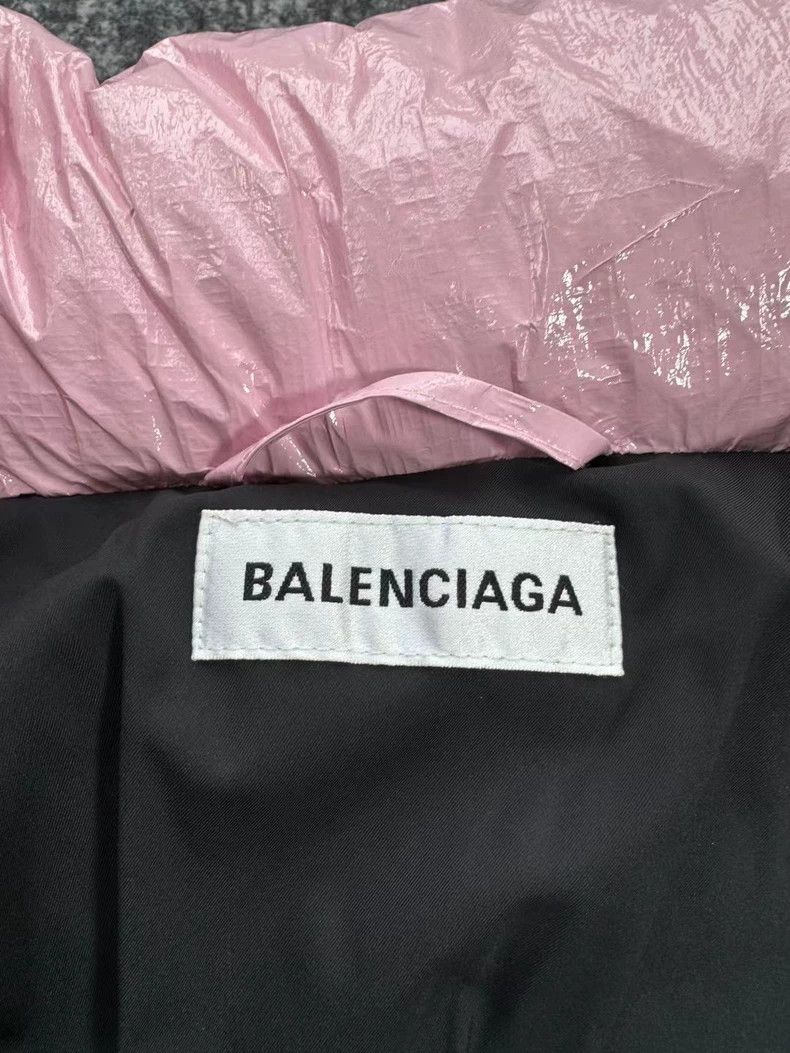 Balenciaga Balenciaga Pink glossy down jacket Size M / US 6-8 / IT 42-44 - 6 Thumbnail