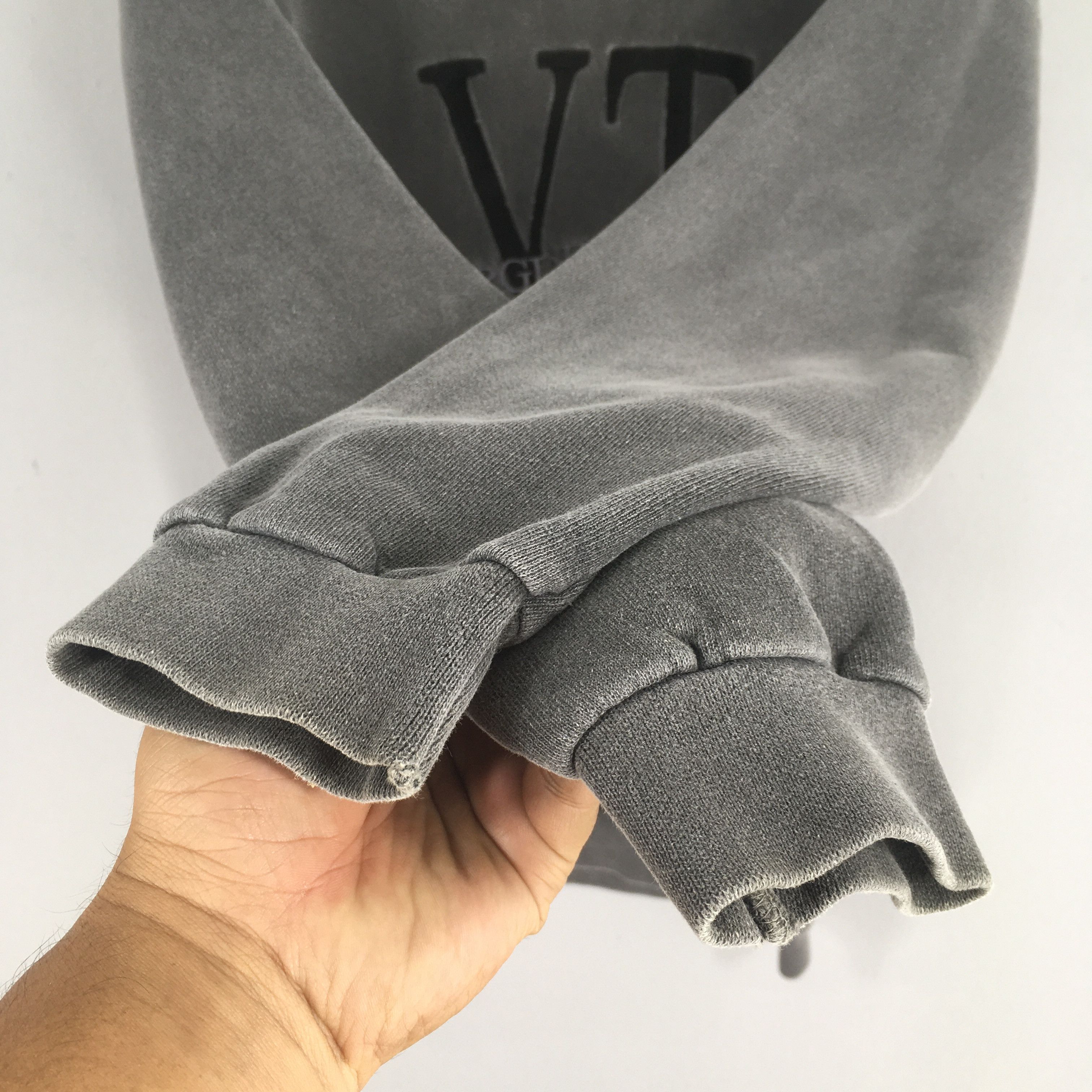 Vintage Vintage Virginia Tech Gray Sweatshirt XLarge Size US XL / EU 56 / 4 - 4 Thumbnail