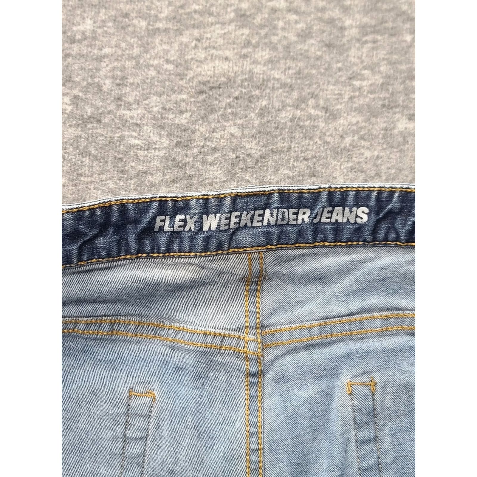 Vintage Duluth Trading Flex Weekender Jeans Mens 38x32 Straight Leg Stretch Denim Blue 5-Pocket Regular Rise Modern Fit Mens Jeans Size US 38 / EU 54 - 3 Thumbnail