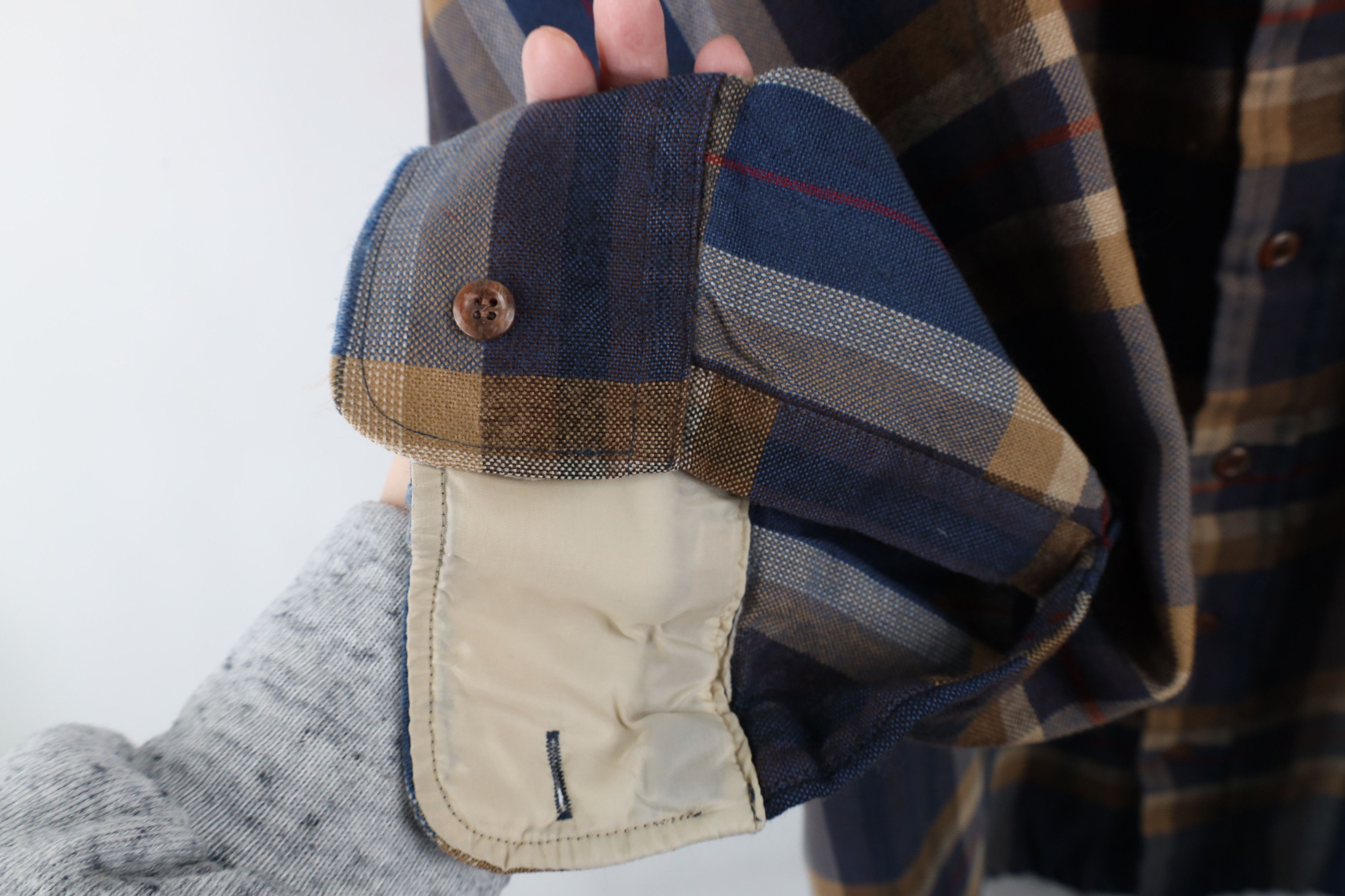 Vintage Vintage 70s 80s Distressed Knit Collared Button Shirt Plaid Size US XXL / EU 58 / 5 - 11 Thumbnail