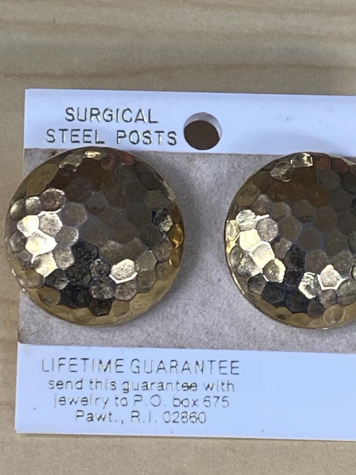 The Unbranded Brand Goldtone Hammered Round Metal Dome Shape Earrings**Pierced Size ONE SIZE - 3 Thumbnail