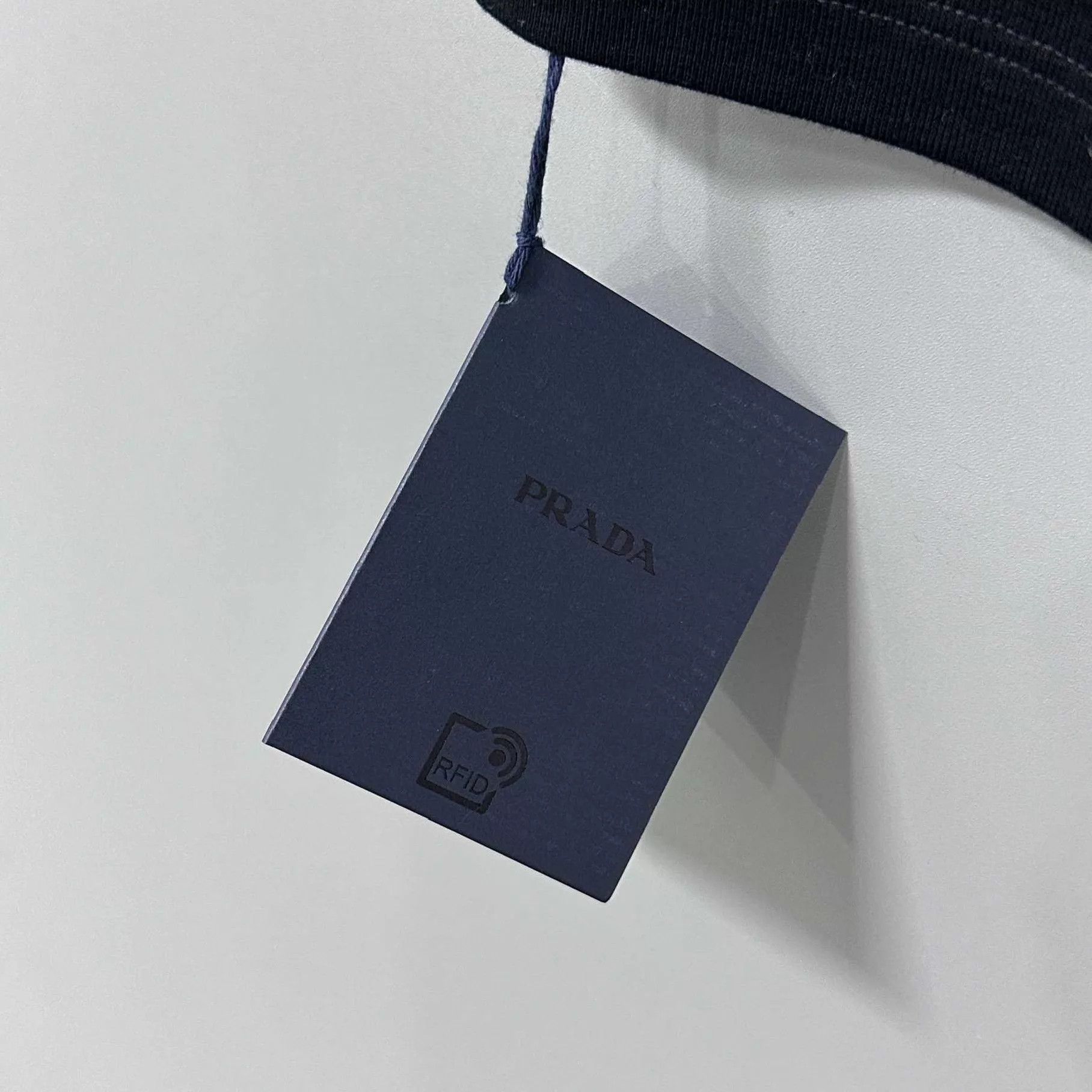 Prada PRADA Gold Logo Vest New With Tags Size 40 Size S / US 4 / IT 40 - 6 Thumbnail