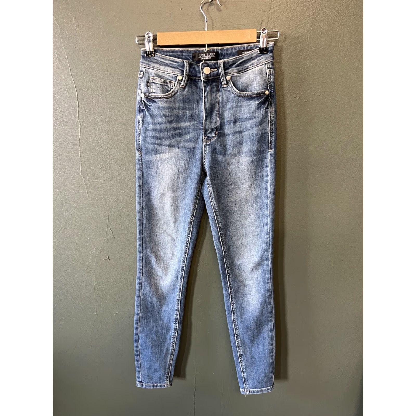 Vintage Judy Blue Aspen Skinny Jeans Womens 0/24 Blue Stretch High Rise Denim 28.5 Inseam Regular Size 24 Size 42" / US 20 - 2 Thumbnail