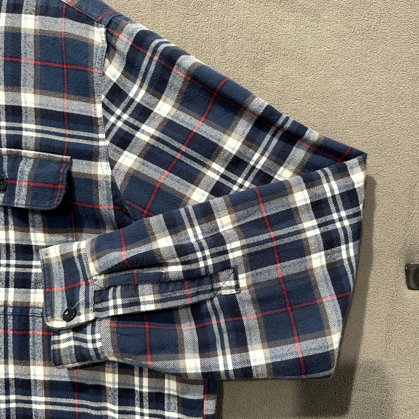 Vintage LL Bean Shirt Mens XL Blue Plaid Traditional Fit Fleece Lined Shacket Pockets Size US XL / EU 56 / 4 - 7 Thumbnail