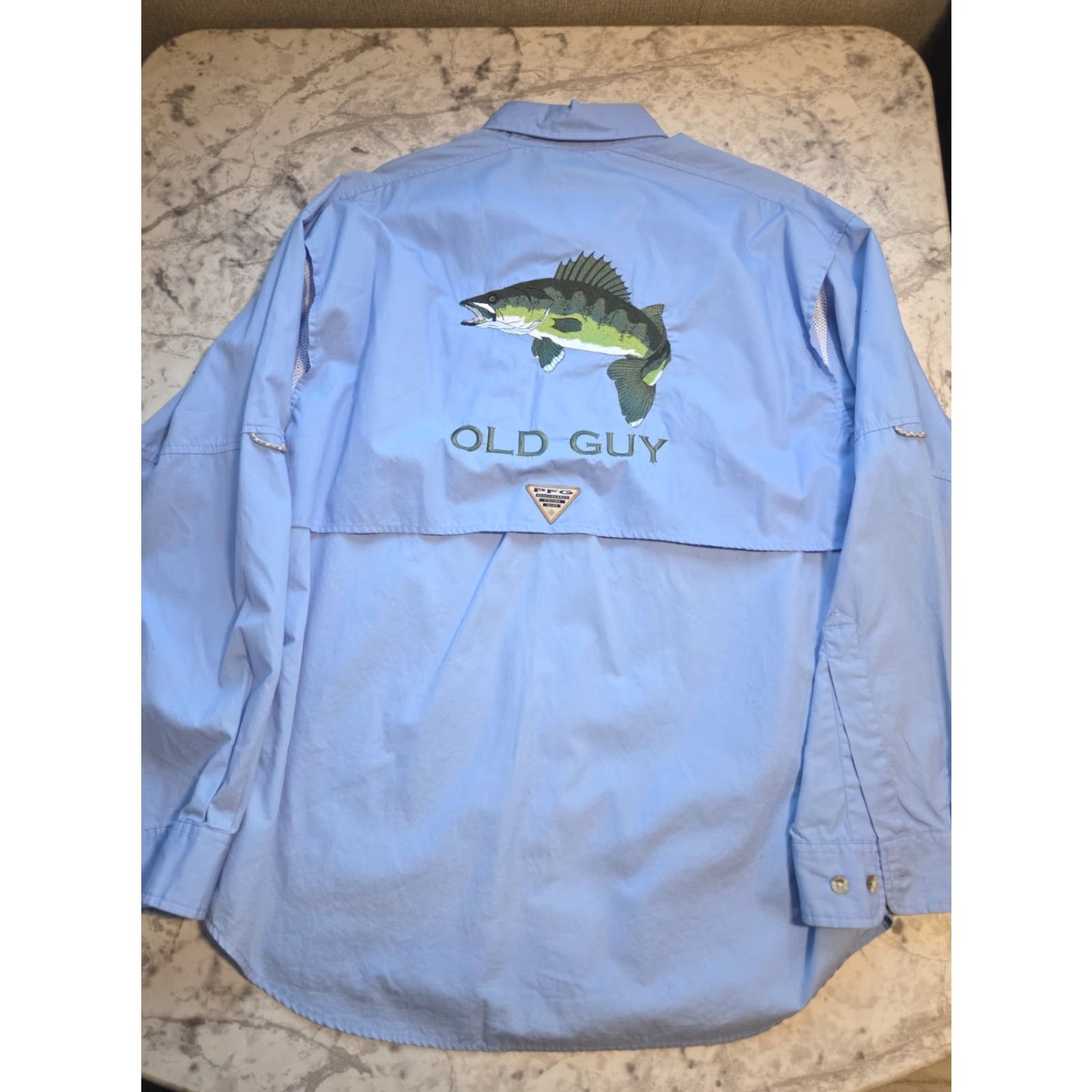 Vintage Columbia PFG Shirt Medium Blue Ventilated Button-Up Embroidered Outdoor UV Protection Pockets Men's Regular M (Long Sleeve) Size US M / EU 48-50 / 2 - 6 Thumbnail