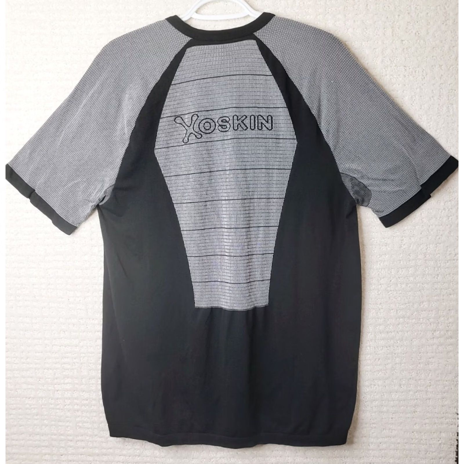 Vintage Xoskin Black Gray Athletic Compression Shirt Men's XXL Short Sleeve Pullover Size US XXL / EU 58 / 5 - 7 Thumbnail