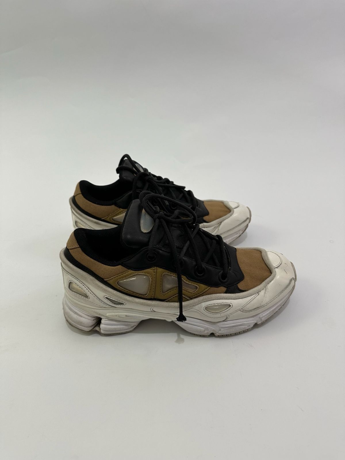 Raf Simons x Ozweego 3 Khaki Size 7 US Footwear