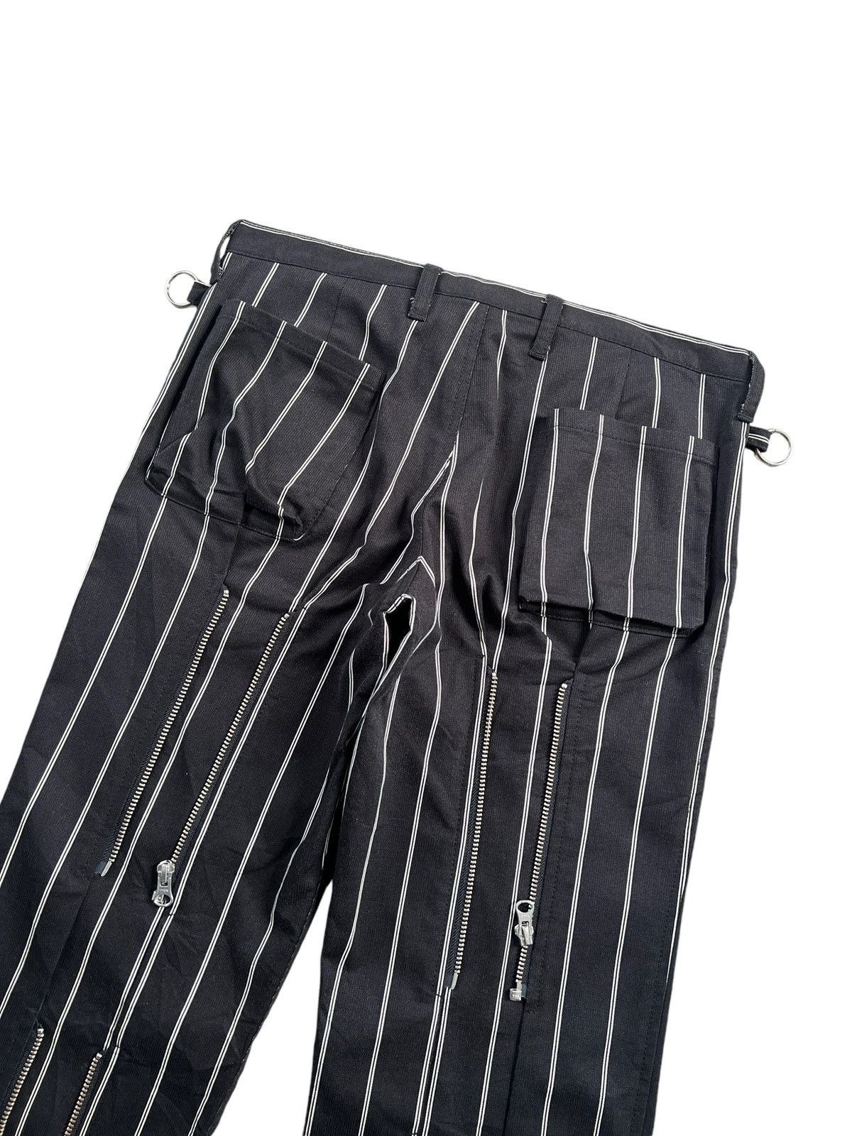 20471120 MILK 🇯🇵 Stripes Zipper Bondage Cropped Pants Size US 30 / EU 46 - 5 Thumbnail