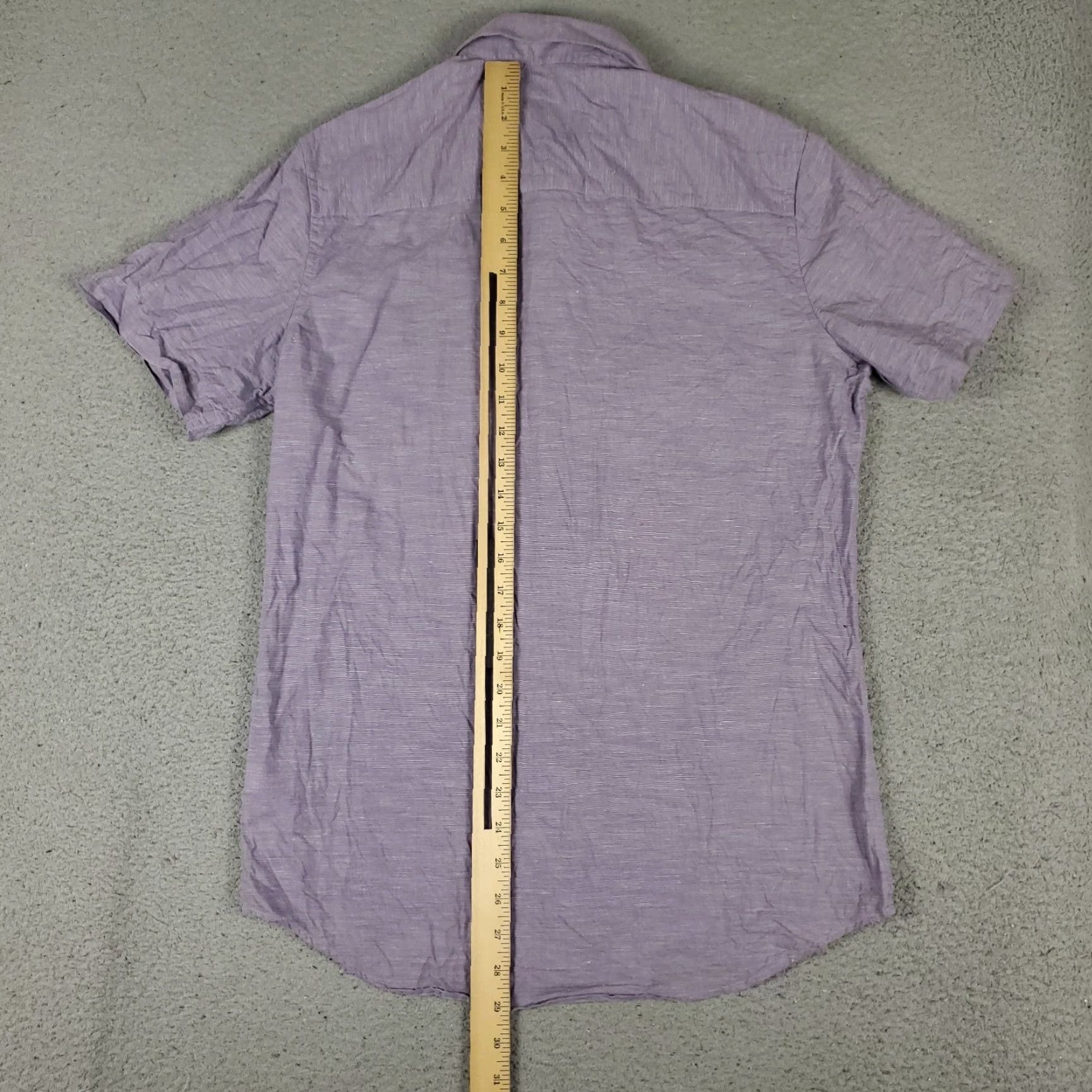 TravisMathew Travis Mathew Shirt Mens Small Purple Button-Up Short Sleeve Size US S / EU 44-46 / 1 - 3 Thumbnail