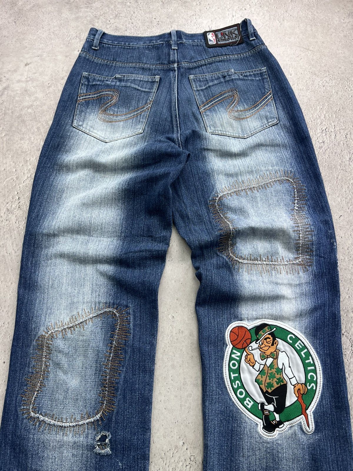 If Six Was Nine × Japanese Brand × NBA NBA CELTICS WORK CARPENTER Distressed Baggy Y2K RAP PANTS Size US 32 / EU 48 - 13 Thumbnail