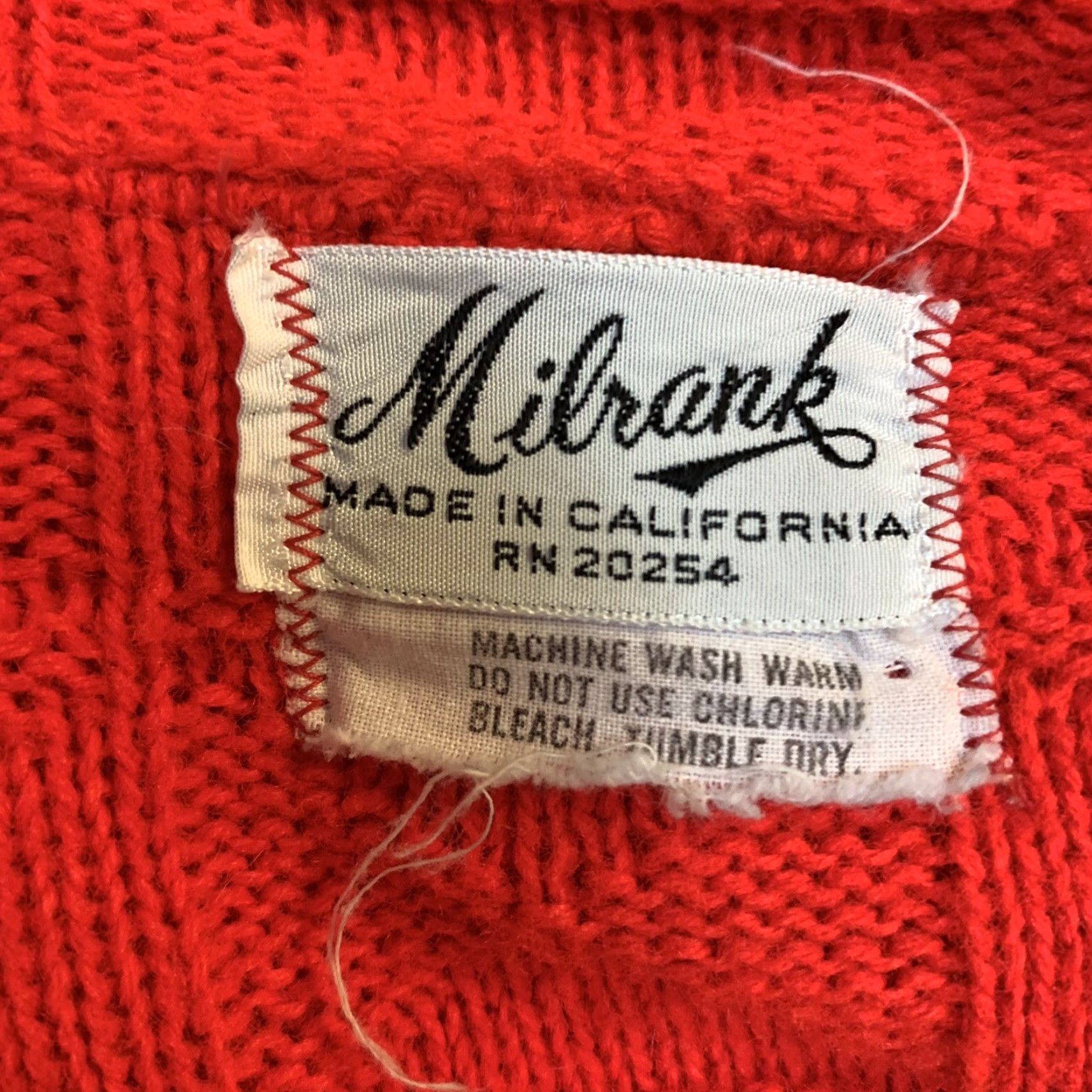 Vintage VINTAGE Milrank California Cardigan Ladies L/XL Red Knit with Pocket Size L / US 10 / IT 46 - 5 Thumbnail