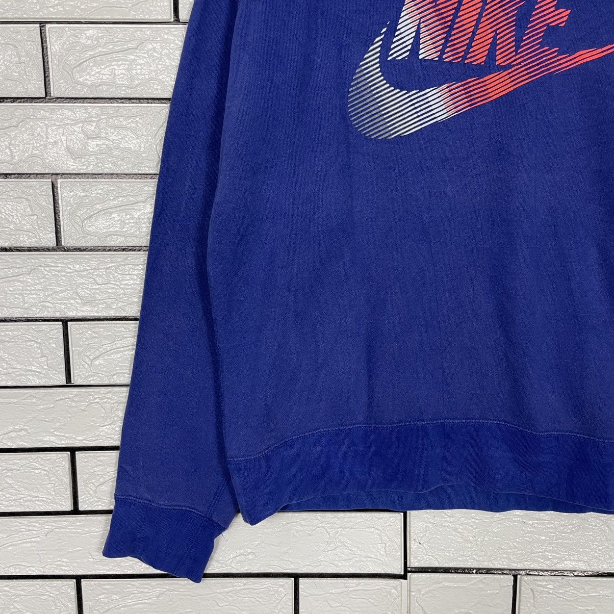 Nike Nike Big Logo Crewneck Sweatshirt Size US L / EU 52-54 / 3 - 3 Thumbnail