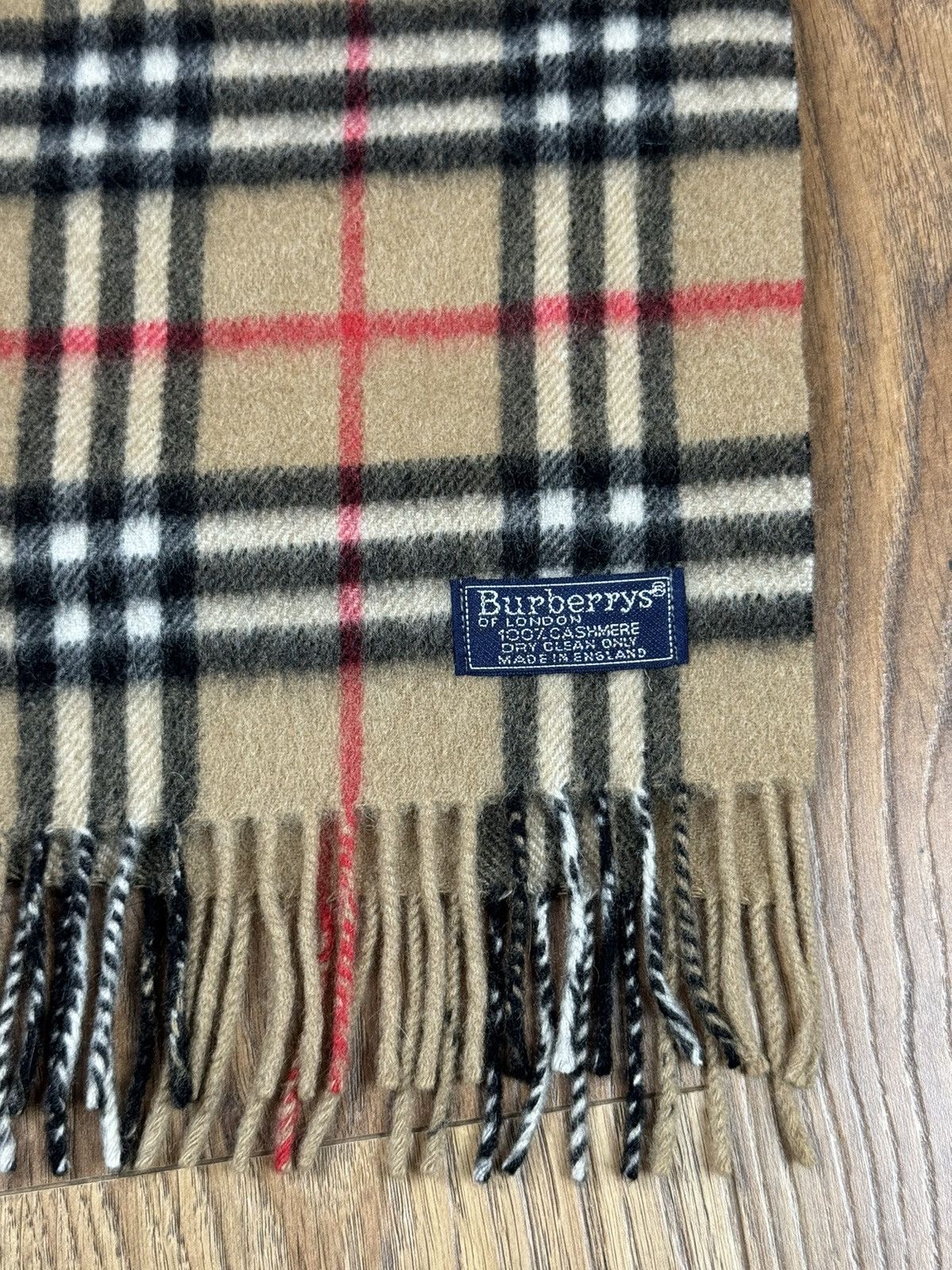 Burberry Vintage cashmere scarf Burberry’s 90s original luxury item Size ONE SIZE - 2 Thumbnail