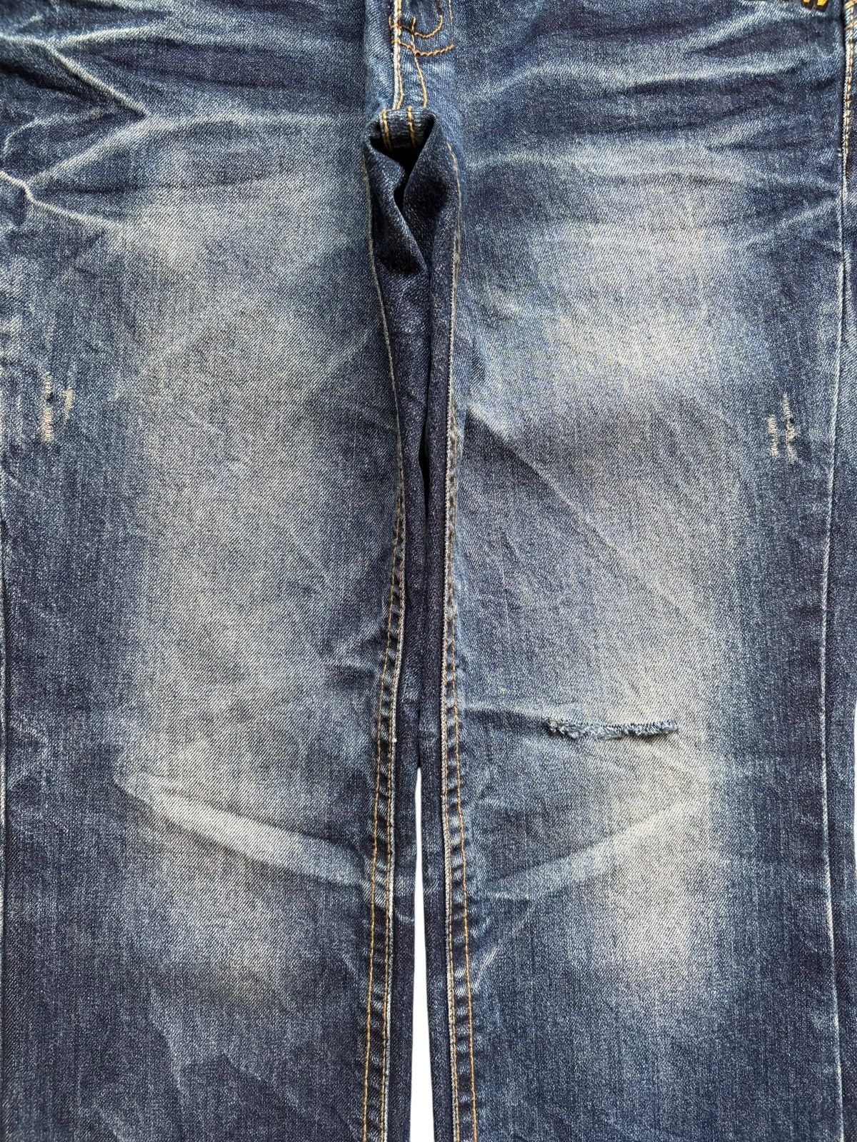 Japanese Brand Vintage Japanese Brand Patch Embellish Mud Wash Loose Jean Size US 34 / EU 50 - 5 Thumbnail