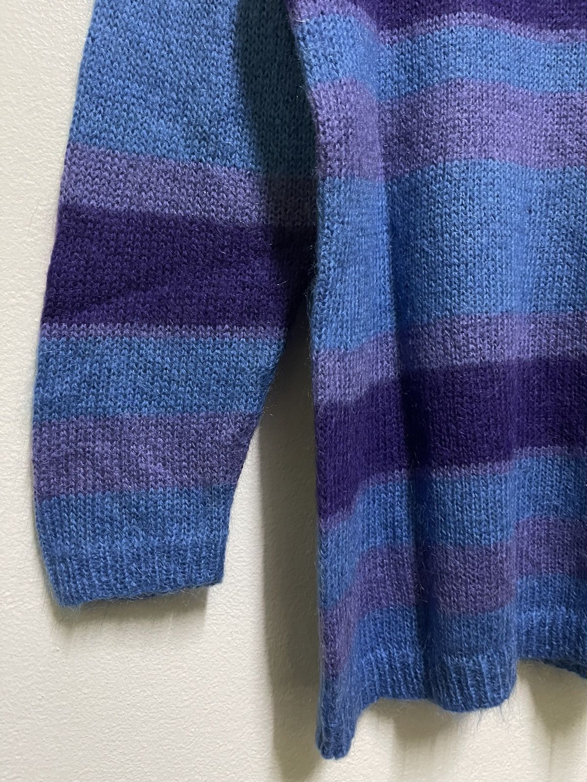 Abercrombie & Fitch × Vintage Abercrombie & Fitch Jumper Striped Mohair Size L / US 10 / IT 46 - 3 Thumbnail