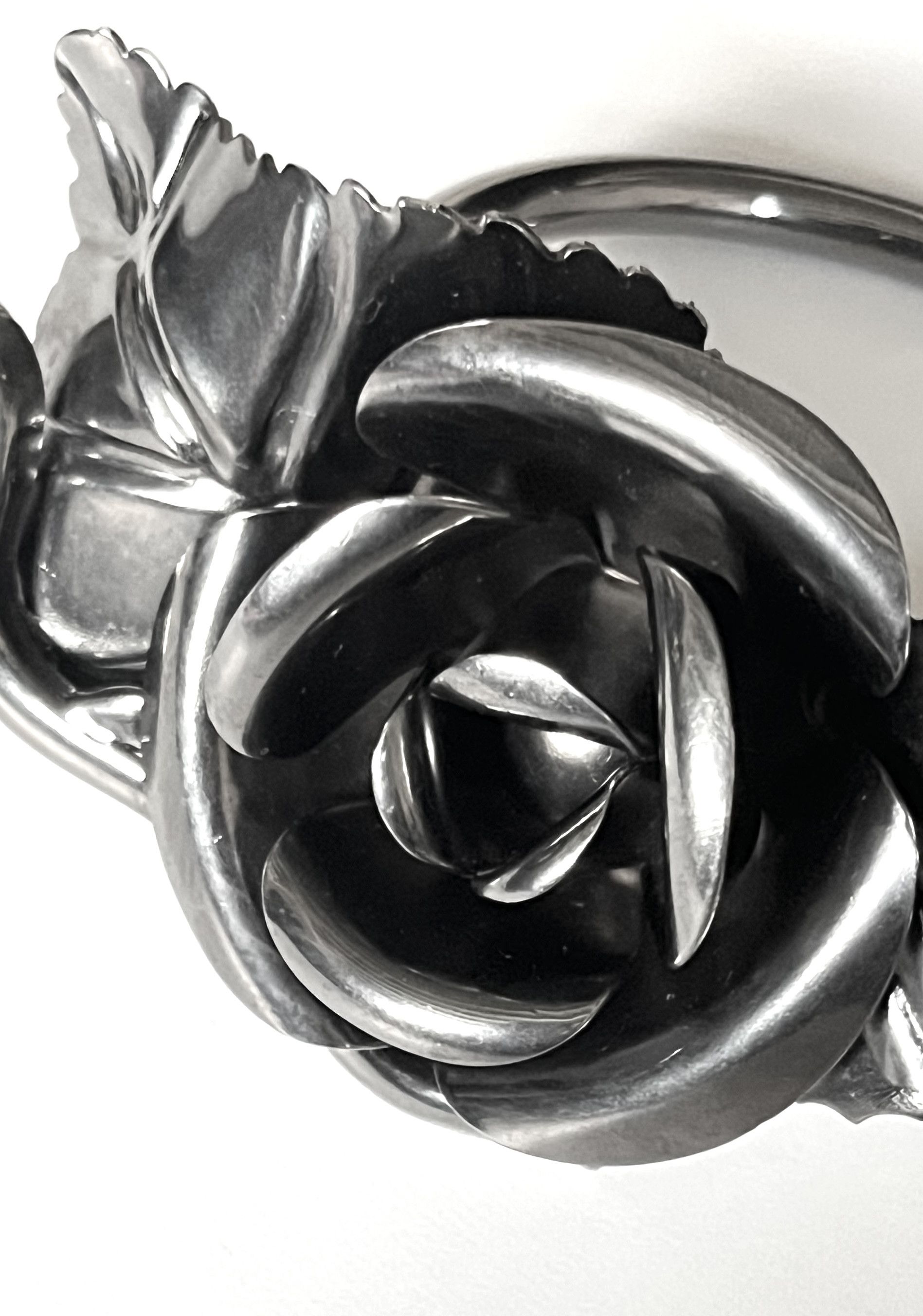 Prada Prada Fall 2016 Rose Bracelet Bangle Size ONE SIZE - 2 Thumbnail