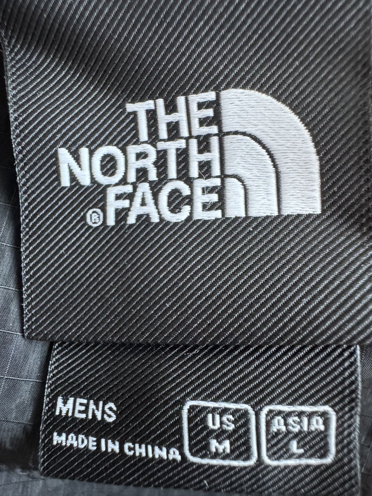 Kazuki Kuraishi × The North Face Urban Exploration KAZUKI DryVent™ MA 1 JACKET Size US M / EU 48-50 / 2 - 12 Thumbnail