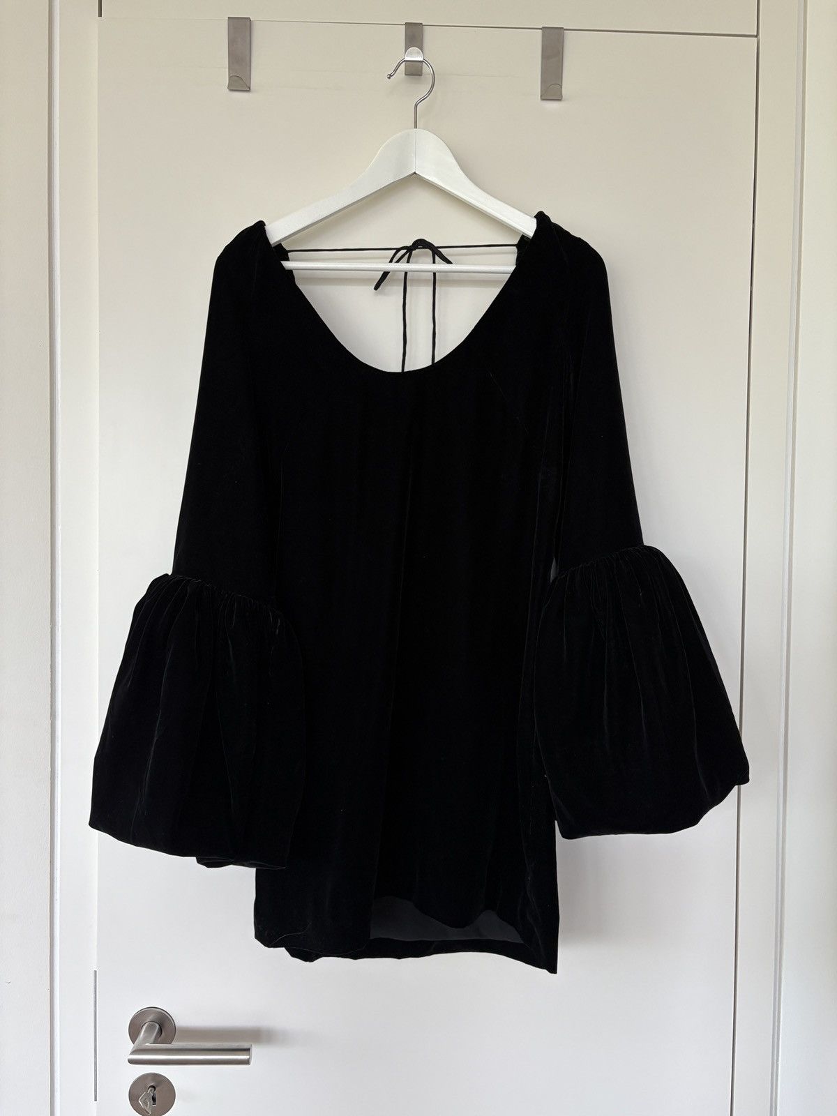 H&M Rare H&M conscious velvet ballon sleeves dress Size S / US 4 / IT 40 - 2 Thumbnail