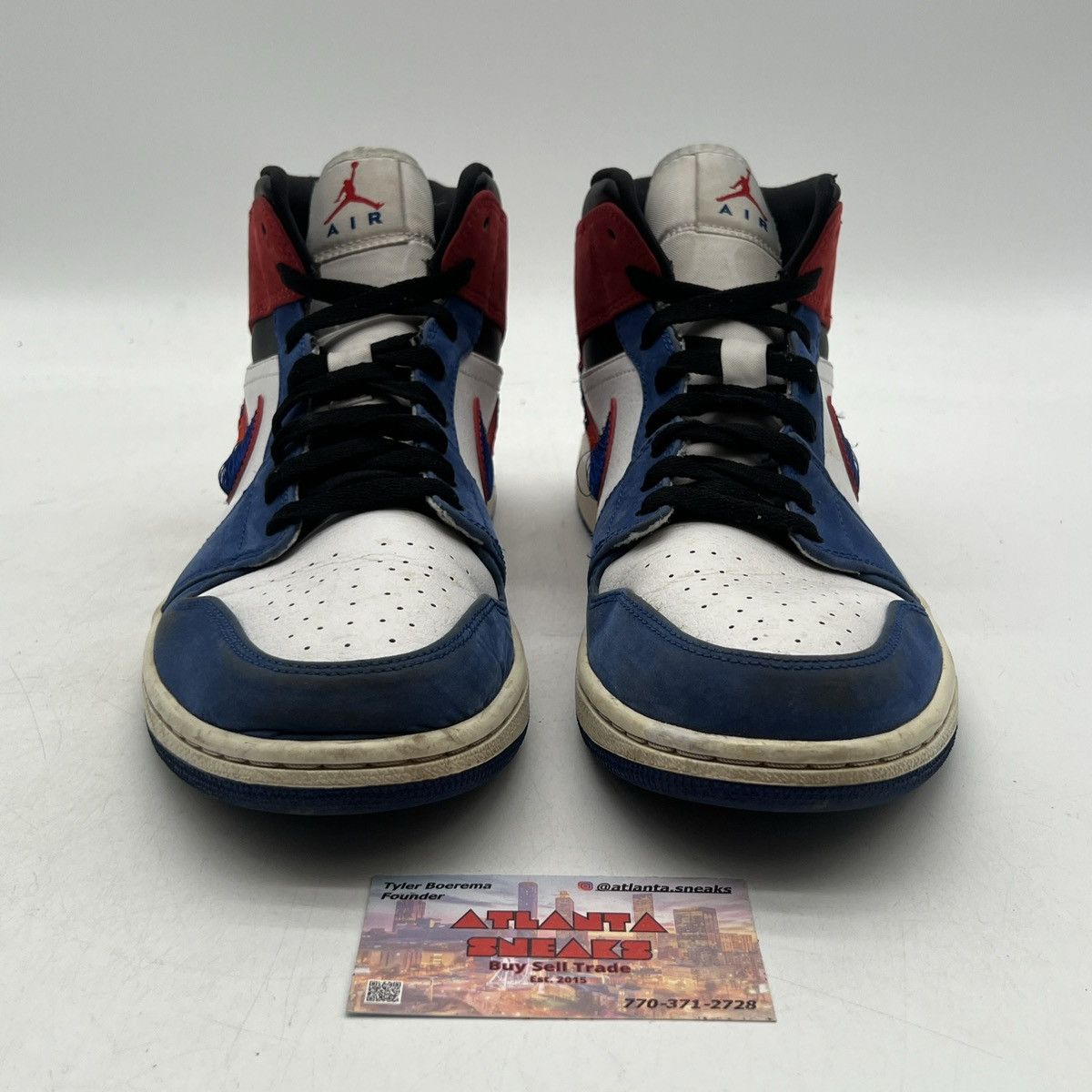 Nike Air Jordan 1 mid multicolored swoosh Size US 10 / EU 43 - 2 Thumbnail