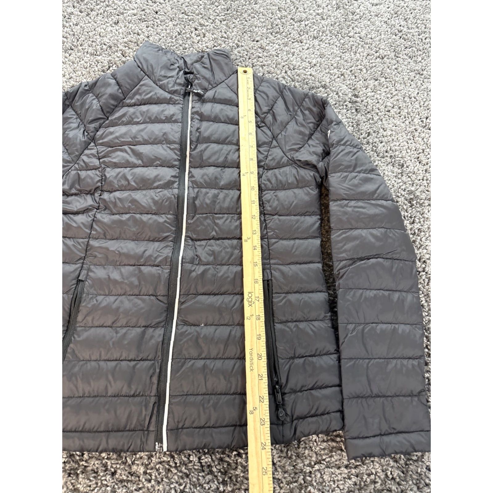 Asics ASICS Puffer Jacket Womens Small Black Reflective Down Full Zip Mid-Length Zip Outdoor Coat Women Size S / US 4 / IT 40 - 2 Thumbnail