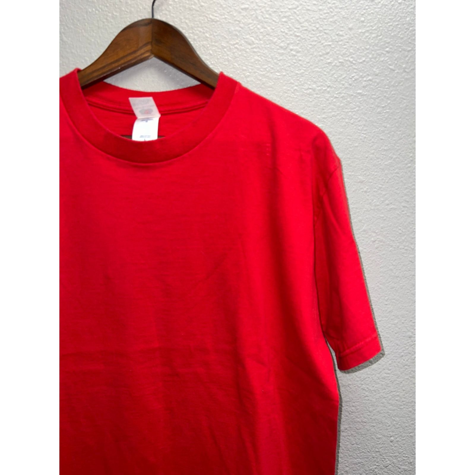 Fruit Of The Loom Y2K Fruit Of The Loom USA Made Red Blank Shirt Tee 2000s L Size US L / EU 52-54 / 3 - 2 Thumbnail