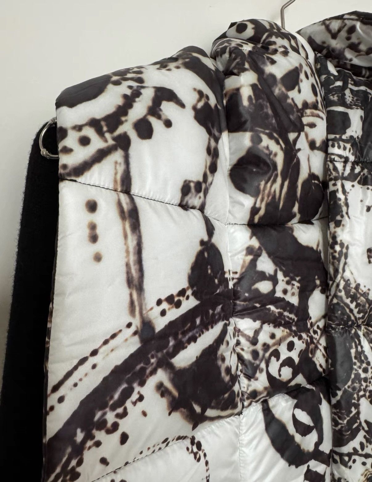 Takahiromiyashita The Soloist. TAKAHIROMIYASHITA THE SOLOIST takahiro miyashita down scarf Size ONE SIZE - 8 Thumbnail