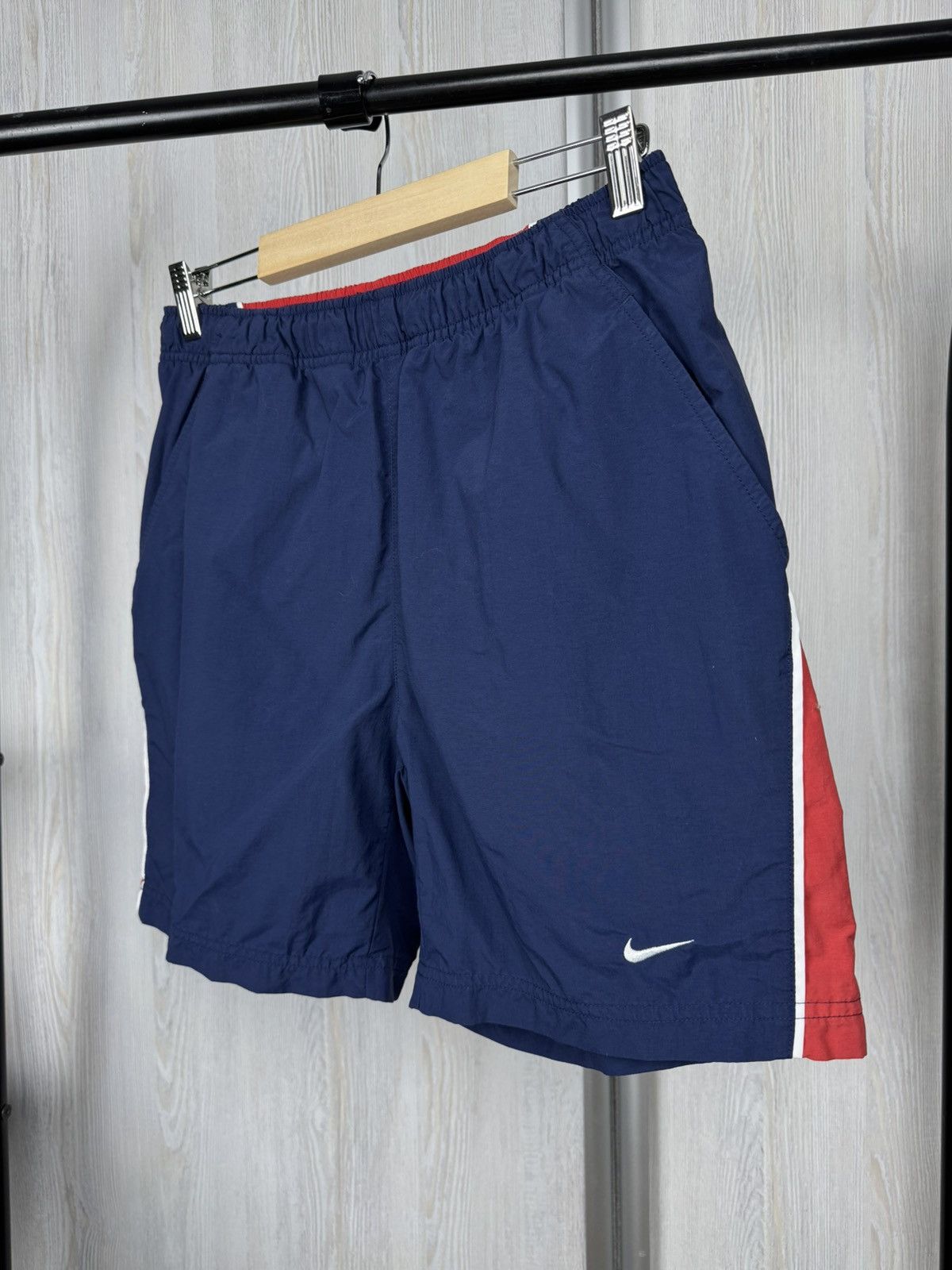 Nike Nike vintage y2k blue red nylon swoosh shorts Size US 30 / EU 46 - 3 Thumbnail