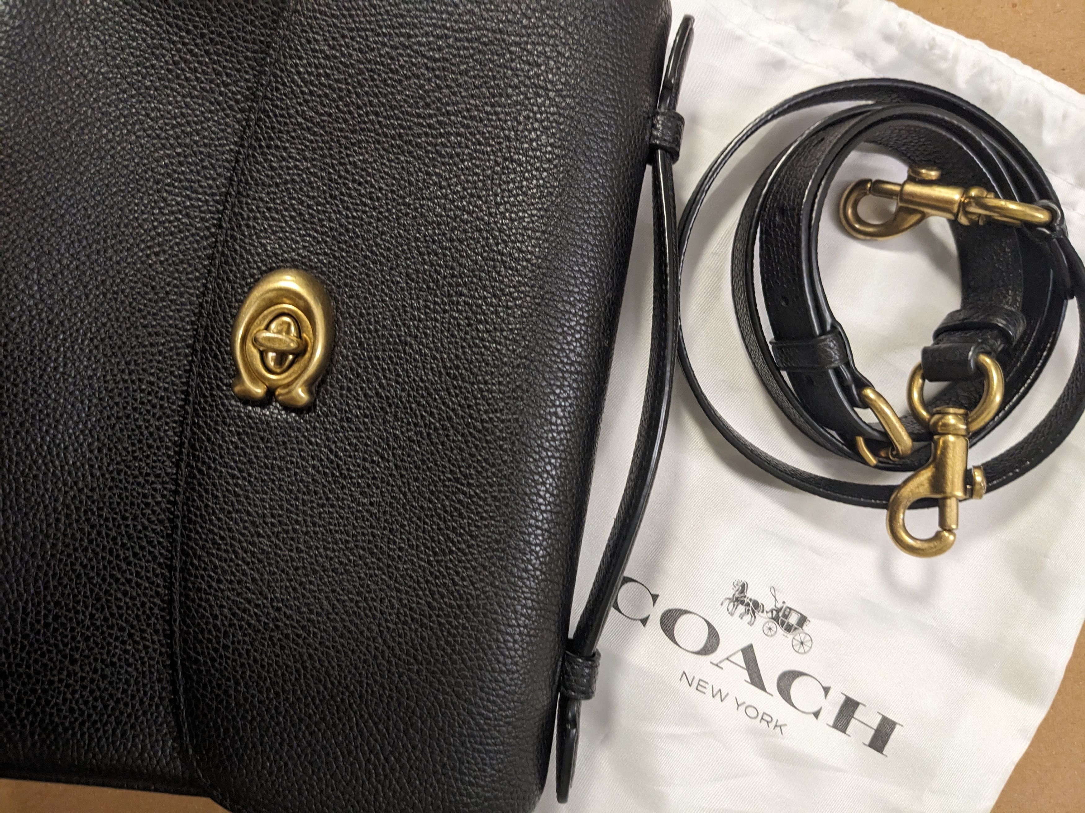 coach バッグe05q-8k10 Coach COACH E05Q 8K10 Coach Hobo Signature Purse Handbag