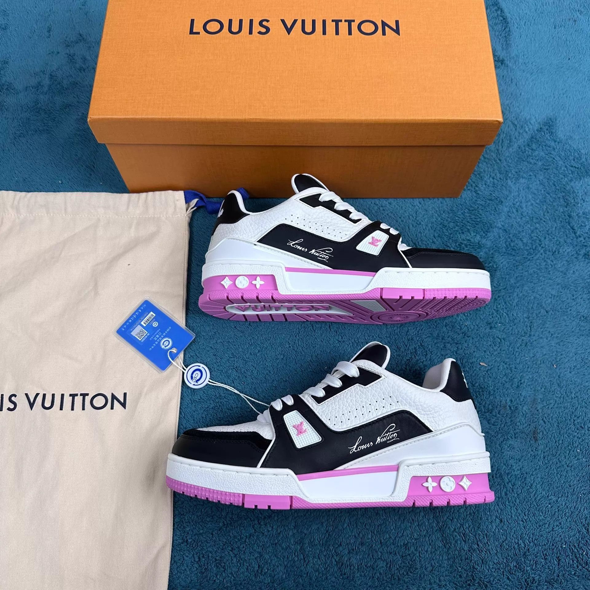 Louis Vuitton LV Trainer Leather Low-Top Sneaker Black Pink 36 Size US 5.5 / IT 35.5 - 2 Thumbnail
