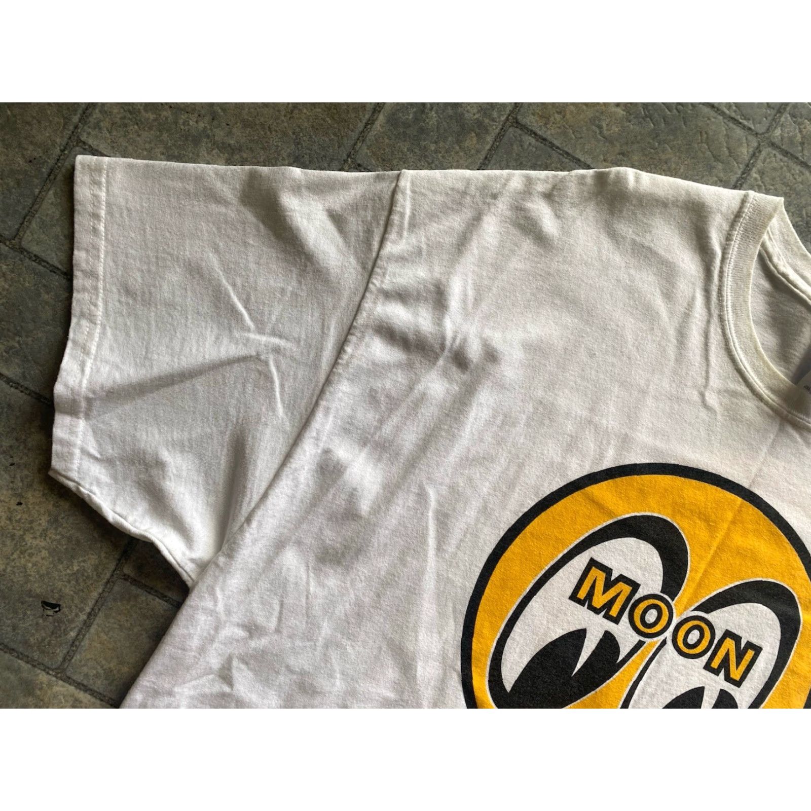 Logo 7 Mooneyes T Shirt Men’s 2XL White Logo Short Sleeve Size US XXL / EU 58 / 5 - 6 Thumbnail
