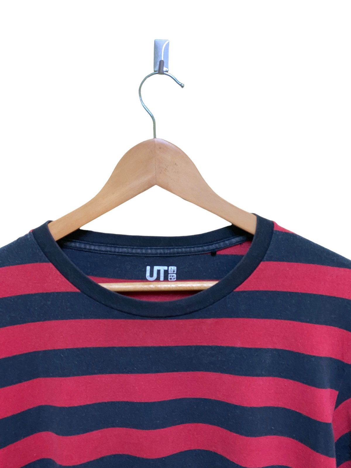 Uniqlo Uniqlo x Kurt Cobain Striped T shirt Size US M / EU 48-50 / 2 - 5 Thumbnail