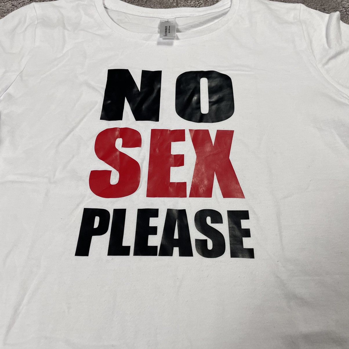 Vintage Vintage Y2K Graphic Tee Funny Slogan Print Streetwear Boxy S Size US S / EU 44-46 / 1 - 5 Thumbnail