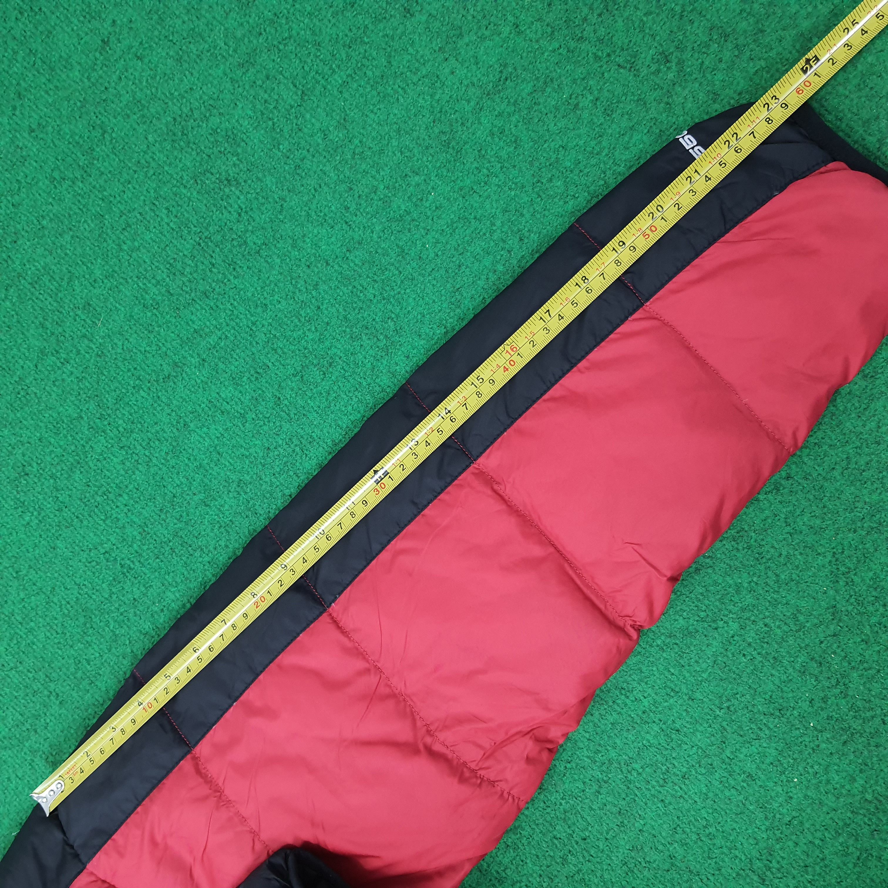 The North Face Vintage The North Face 550 Puffer Jacket C263N7 Size US M / EU 48-50 / 2 - 15 Thumbnail