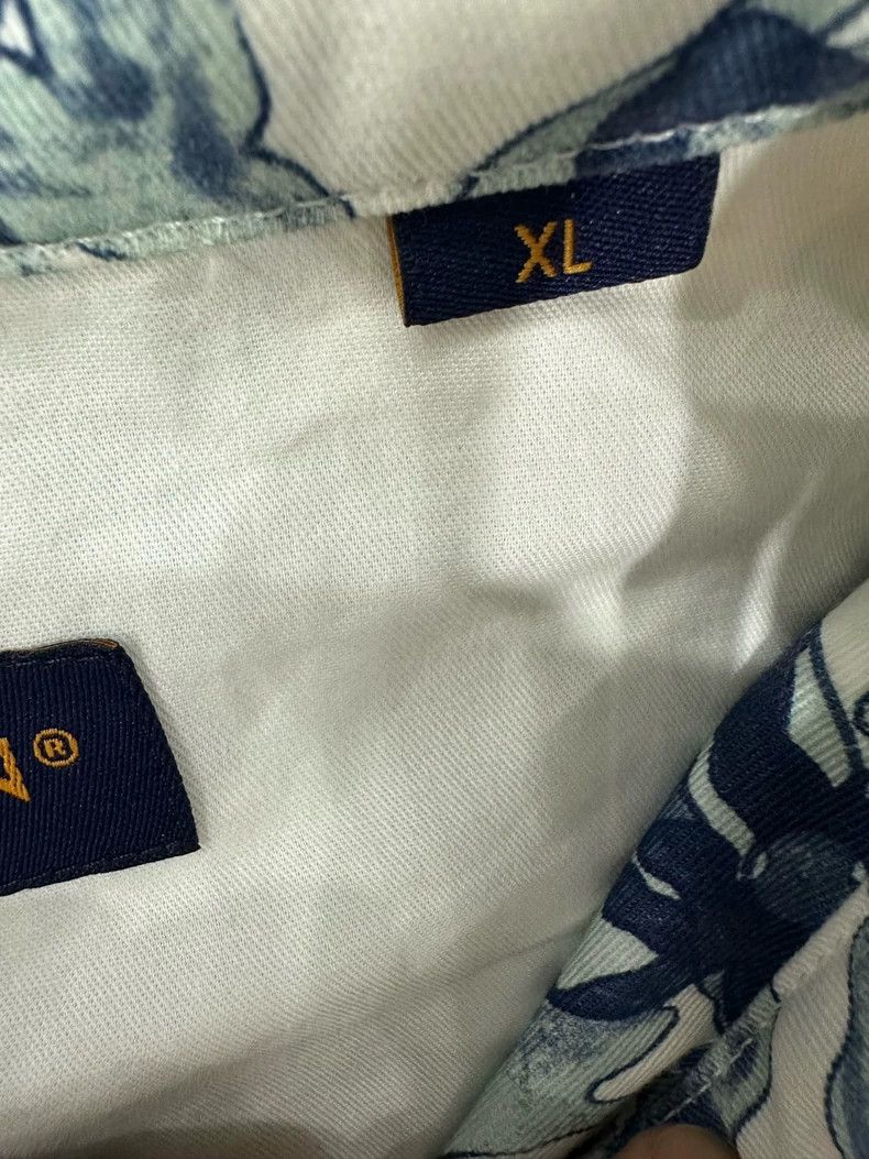 Louis Vuitton Louis Vuitton SS23 monogrammed printed single-breasted lon Size US XL / EU 56 / 4 - 2 Thumbnail
