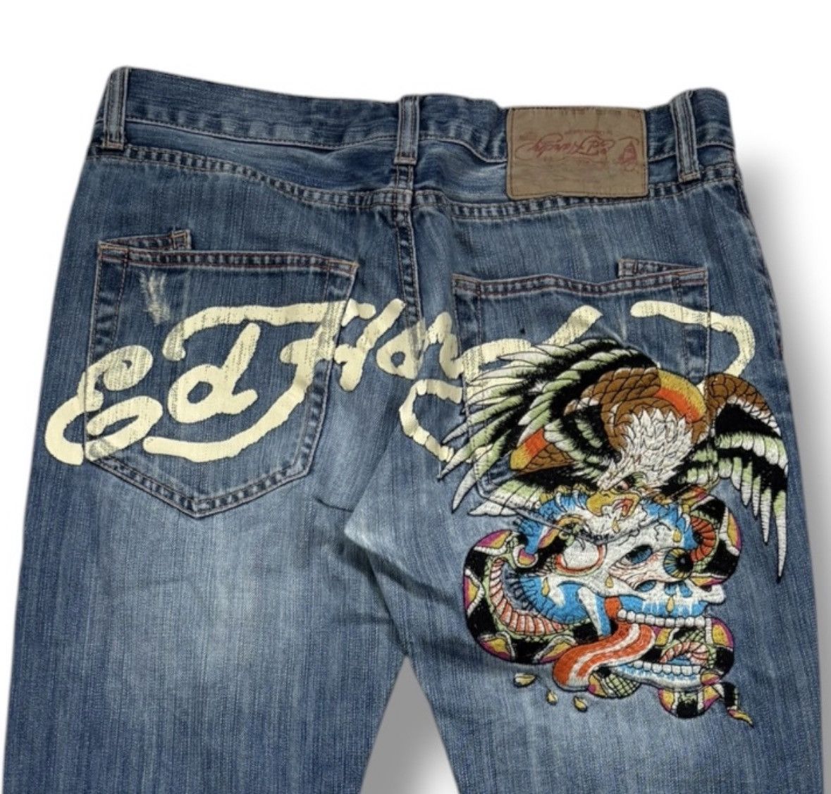 Ed Hardy Ed Hardy jeans blue & multicoloured embroidered 32W 34L Size US 32 / EU 48 - 3 Thumbnail