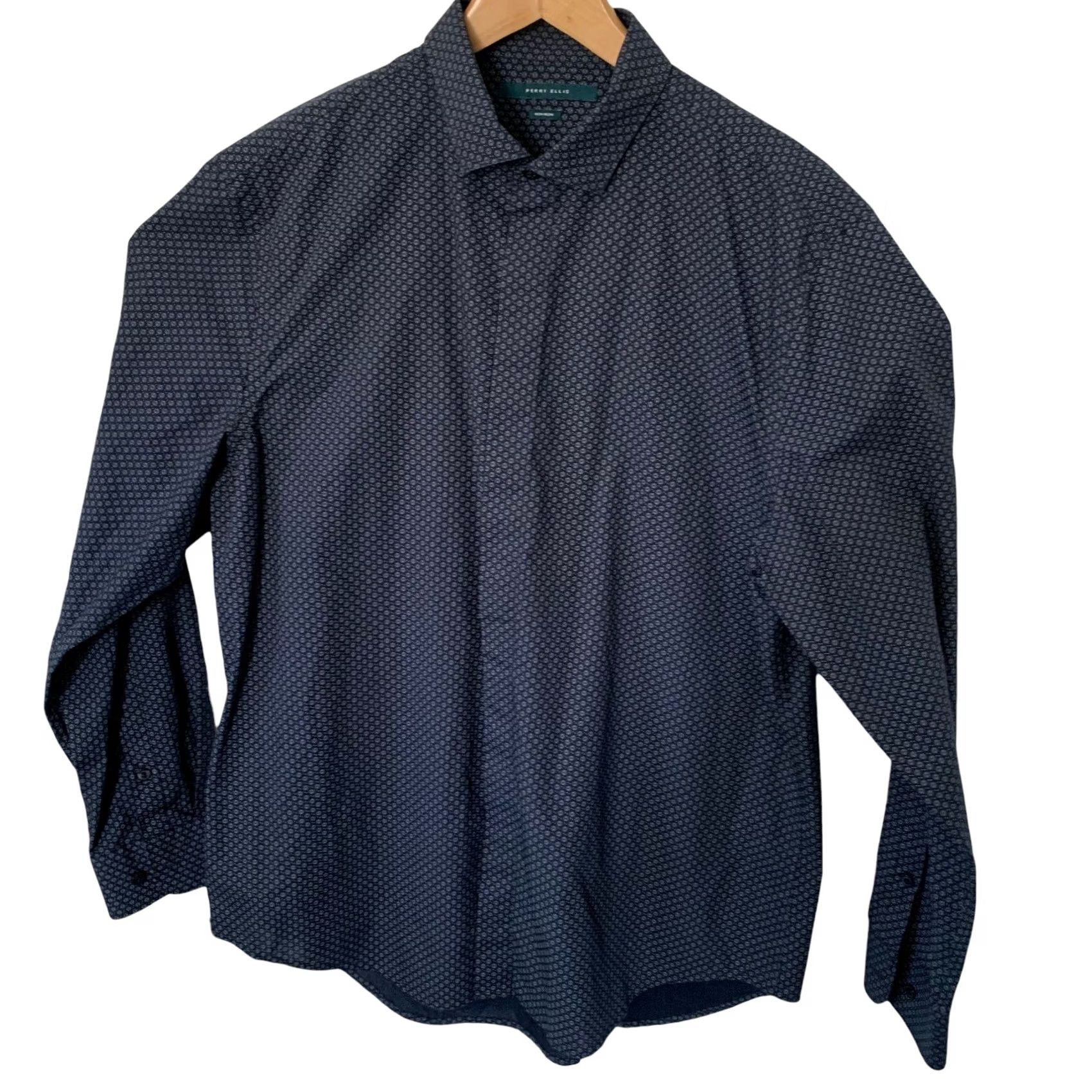 Perry Ellis Perry Ellis Shirt Mens XL Long Sleeve Blue Non Iron Button-Front Spread Collar Geometric Pattern Casual All Seasons Size US XL / EU 56 / 4 - 6 Thumbnail