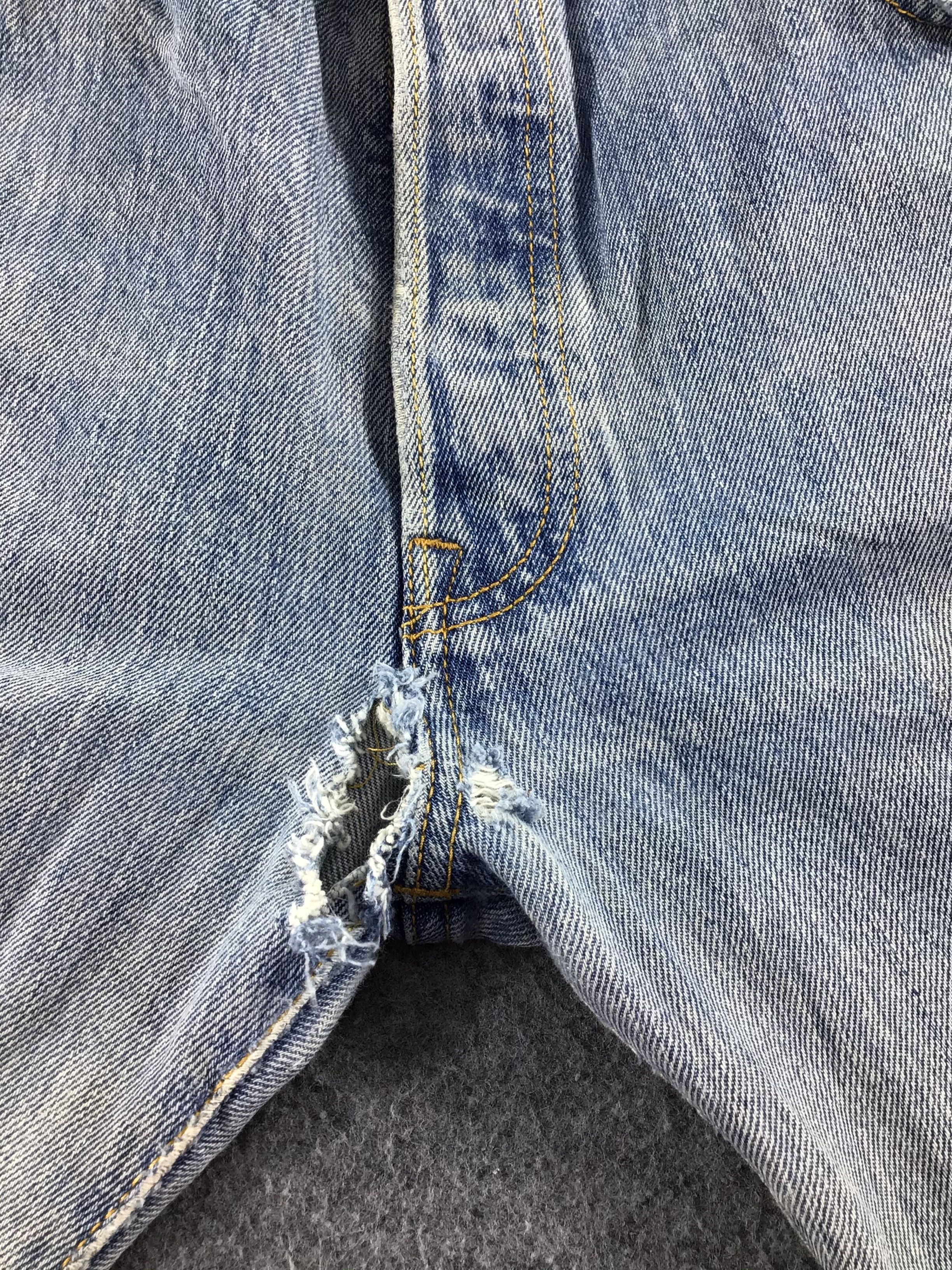 Levi's Levis 501 Jeans-J352 Size US 35 - 7 Thumbnail