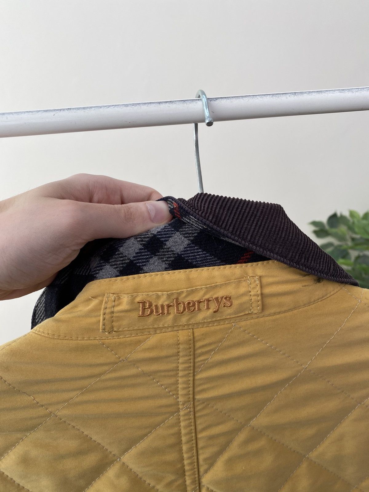 Burberry Vintage Burberry Nova Check Quilted Yellow Jacket Size US L / EU 52-54 / 3 - 12 Thumbnail