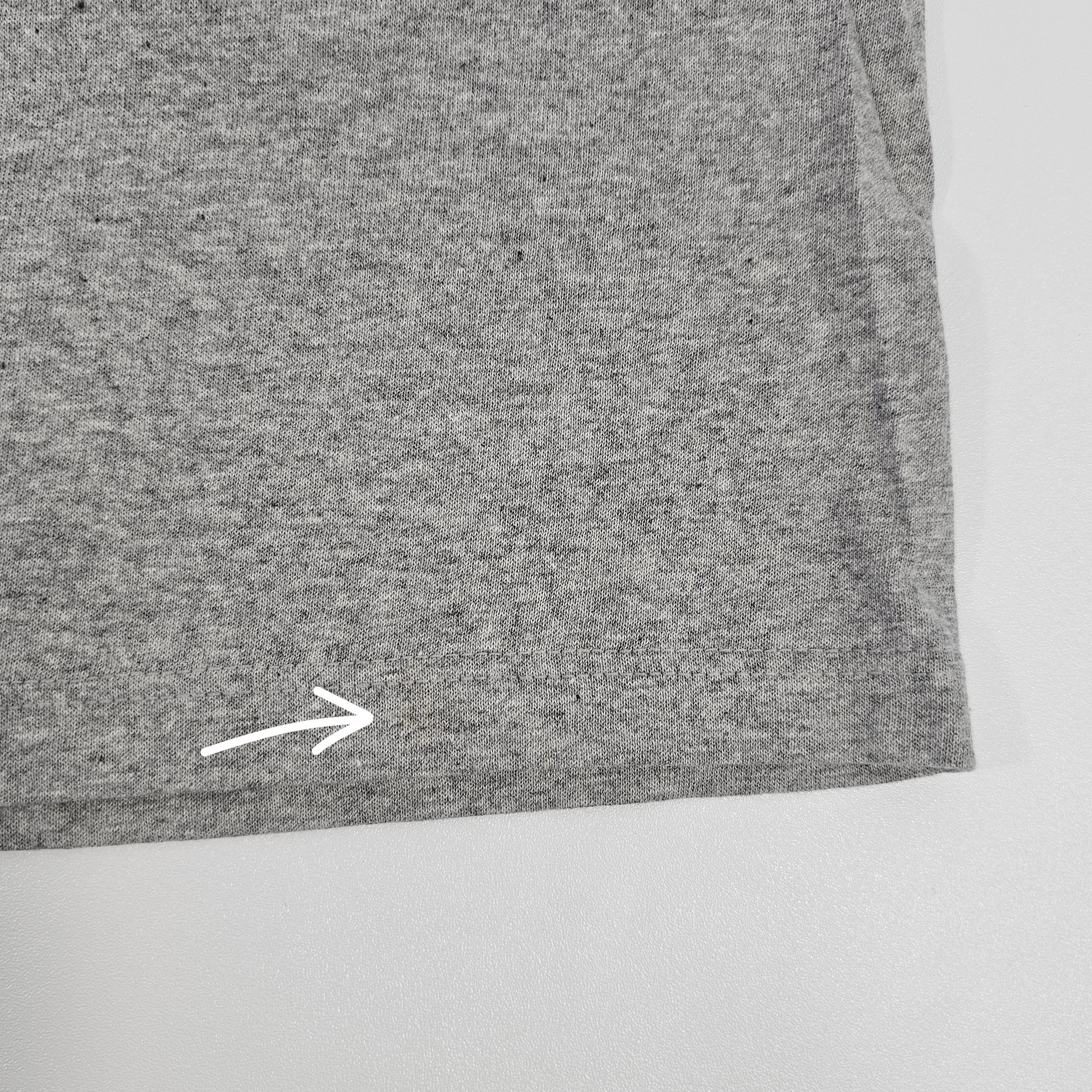 Calvin Klein Vintage Y2K Calvin Klein Logo Heather Gray Graphic T-Shirt Size US XL / EU 56 / 4 - 8 Thumbnail