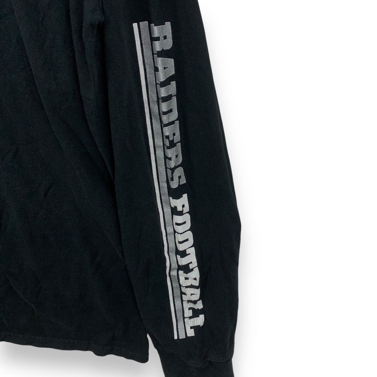 NFL NFL LAS VEGAS RAIDERS Football Black Long Sleeve Tee Shirt Size US XL / EU 56 / 4 - 4 Thumbnail