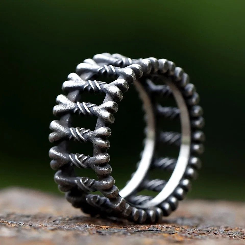 Jewelry × Vintage Retro Goth Bone Ring Size ONE SIZE - 1 Thumbnail