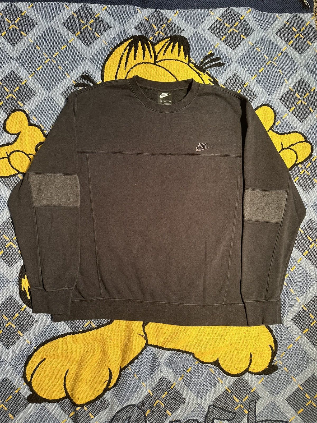 Nike × Vintage Vintage Nike Mini Swoosh Spell Out Crewneck Sweater Size US M / EU 48-50 / 2 - 1 Thumbnail