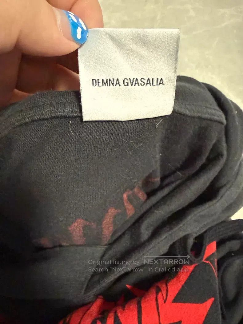 Vetements VETEMENTS Blood Drop Mantra Lightweight Hoodie Size US XS / EU 42 / 0 - 4 Thumbnail