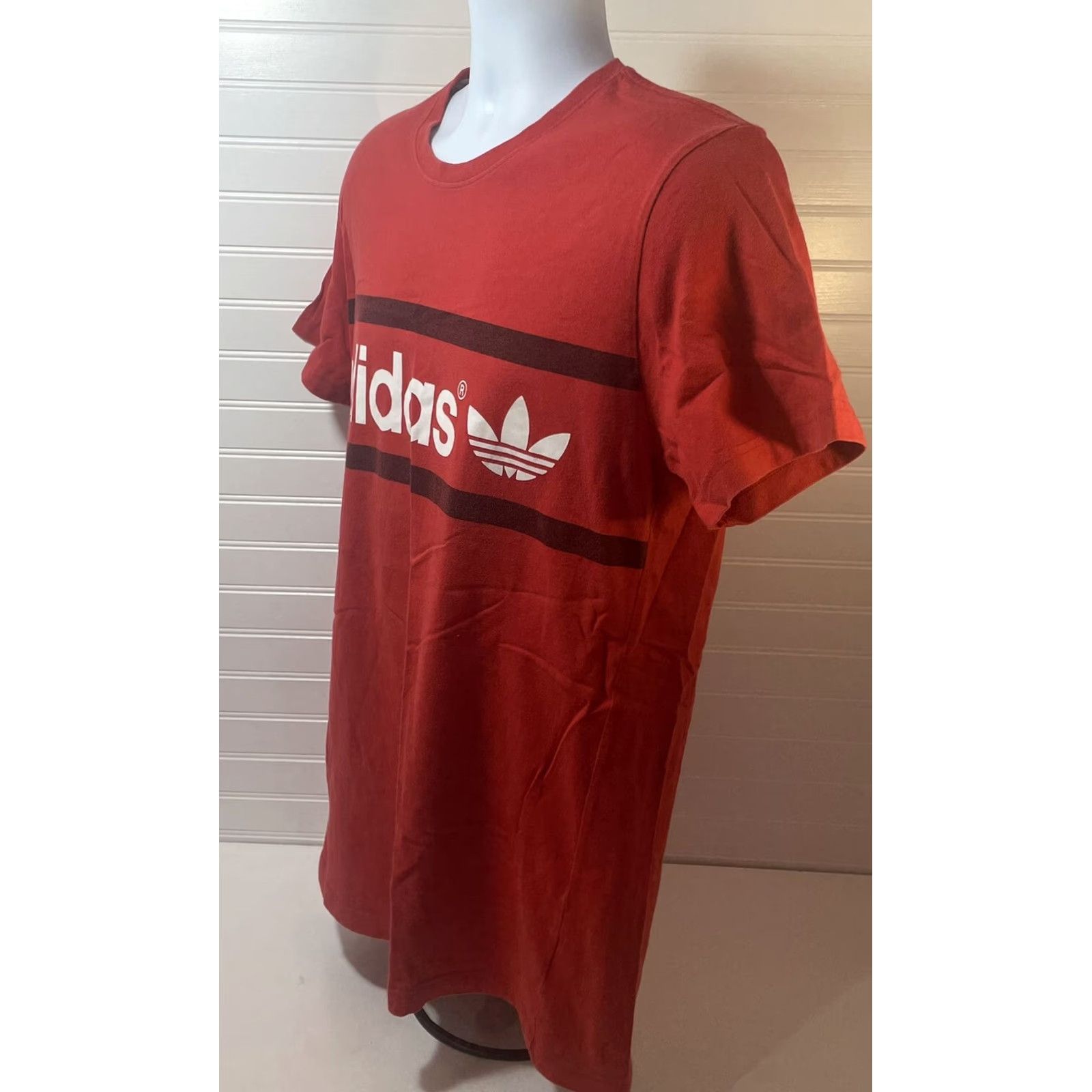 Adidas Adidas Shirt Men L Red Crew Neck Short Sleeve Logo Spell out Trefoil Size US L / EU 52-54 / 3 - 3 Thumbnail