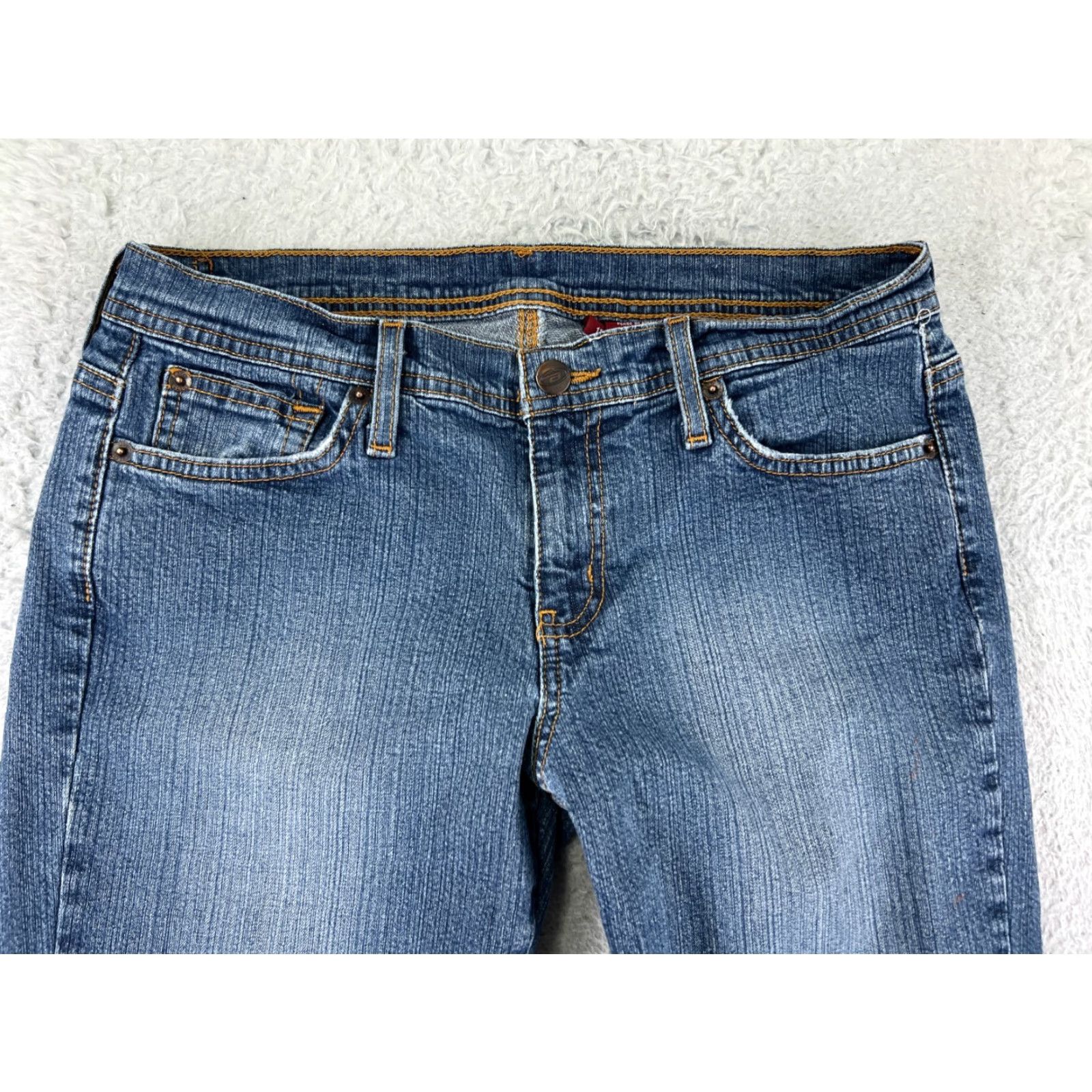 Vintage Bongo Jeans Women 5 Blue Denim Skinny Low Rise Cotton Blend Stretch 26x27 Jeans Women's Blue Skinny 5-Pocket Distressed Modern Denim Style Mens? Size 27" / US 4 / IT 40 - 7 Thumbnail