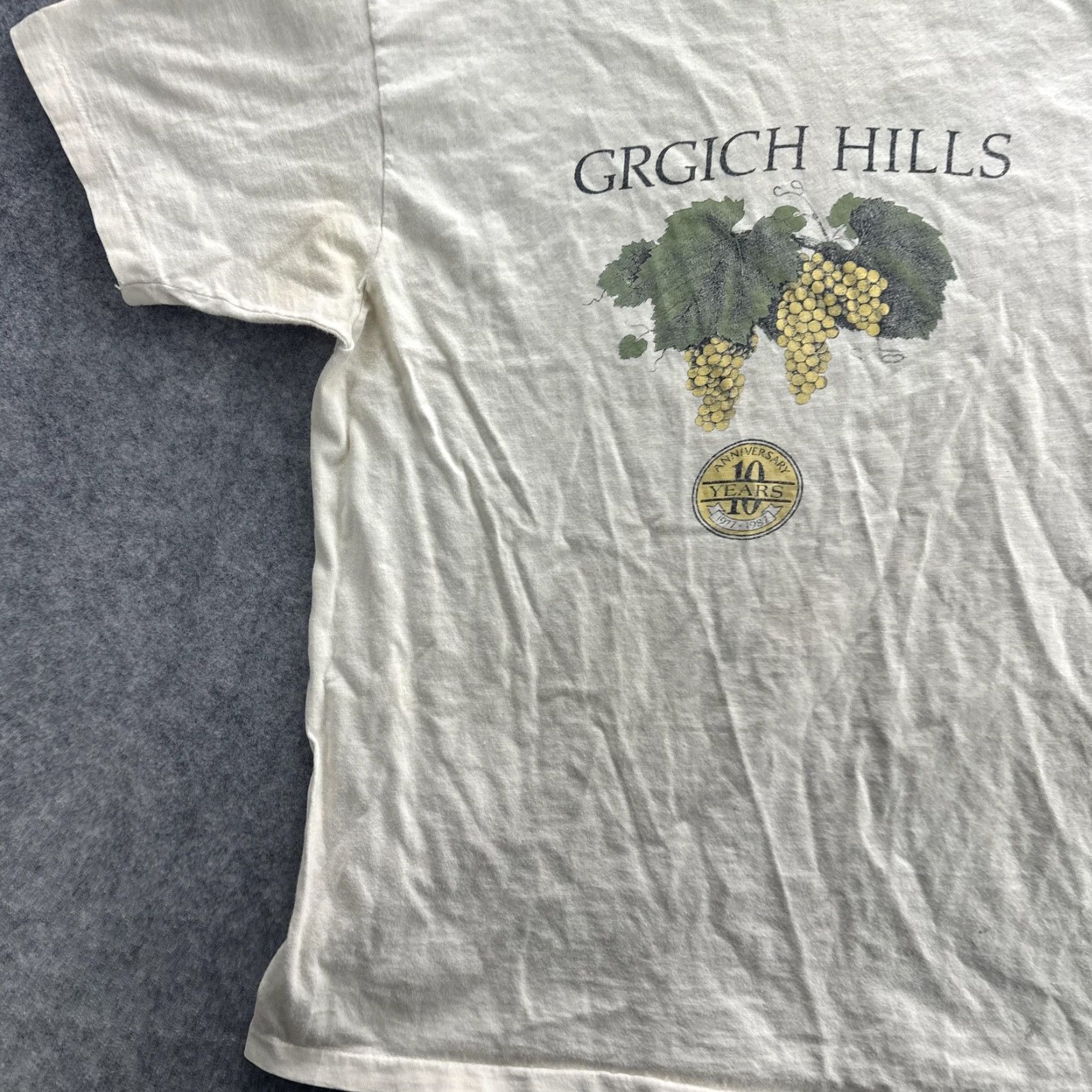 Hanes VINTAGE Hanes Grgich Hills T-Shirt Mens Large Beige Graphic Print 90s Anniversary Napa Valley Size US L / EU 52-54 / 3 - 4 Thumbnail