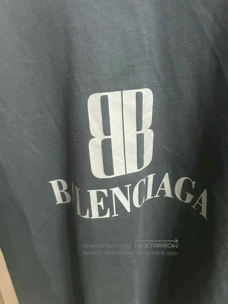Balenciaga Balenciaga Letter Logo Short Sleeve Black Size US L / EU 52-54 / 3 - 2 Thumbnail
