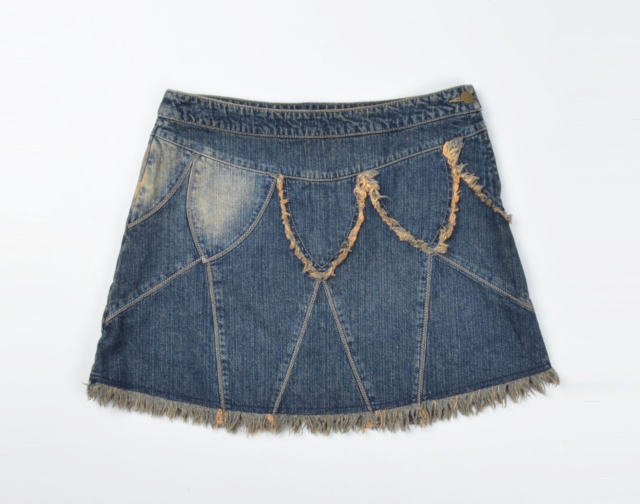 Vintage Vintage Per Una Y2K Grunge Denim Mini Skirt Size 28" / US 6 / IT 42 - 1 Thumbnail