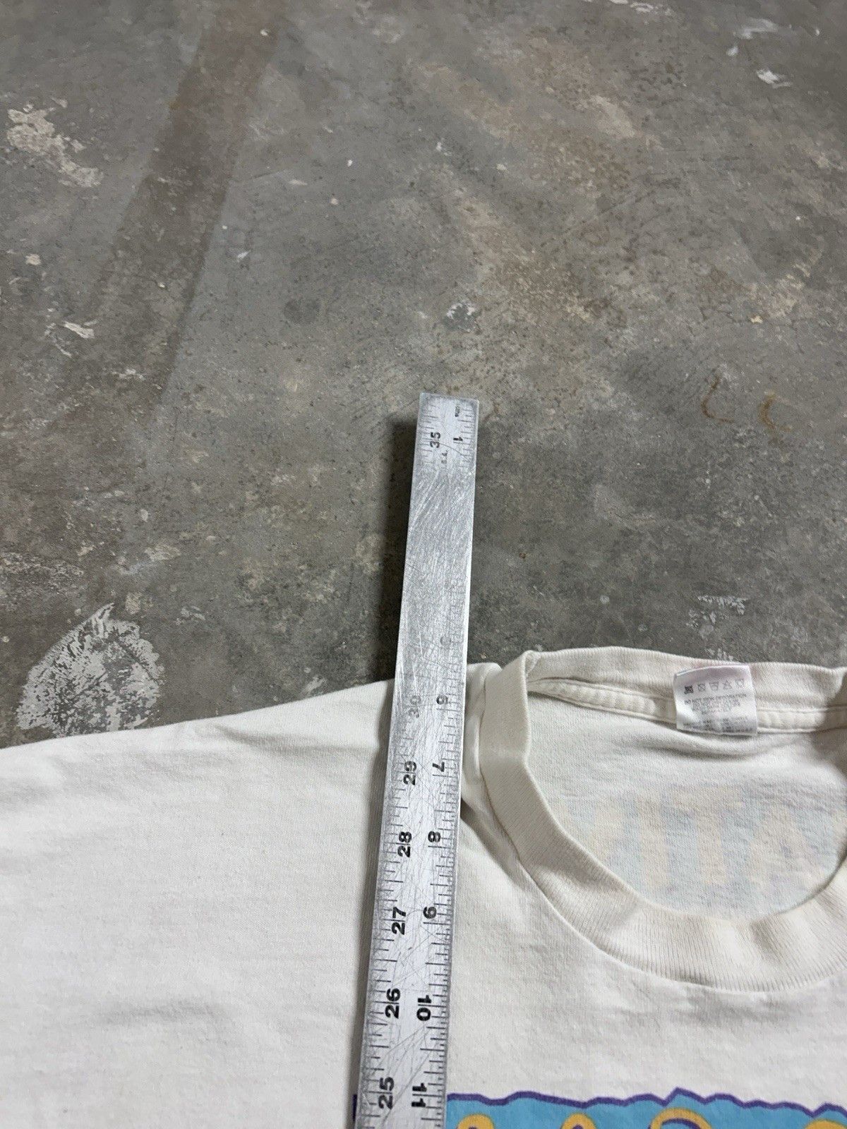 Native Vintage 90’s Native Art Naturally T-Shirt Size 2XL Size US XXL / EU 58 / 5 - 5 Thumbnail